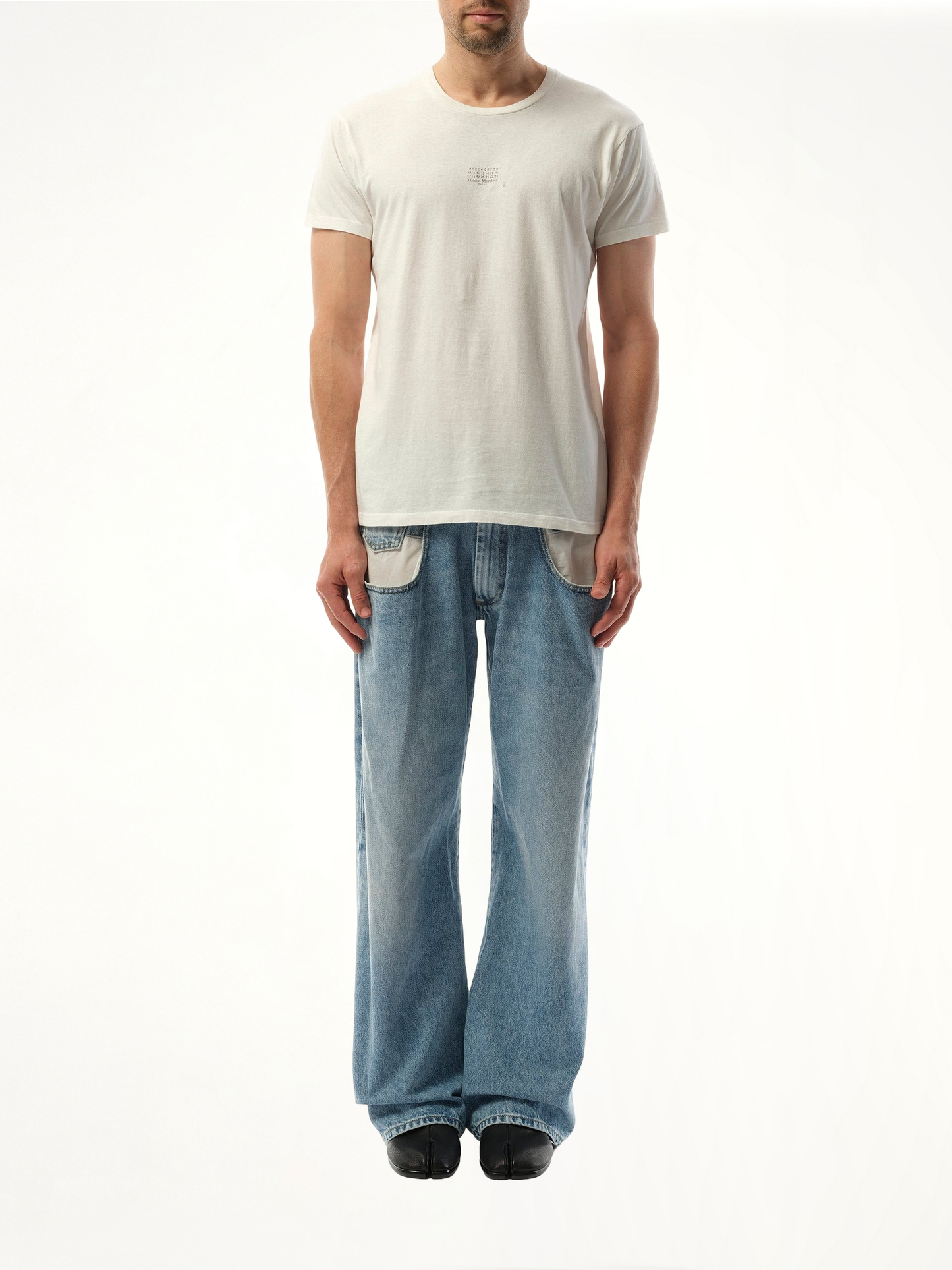 Small Number Logo T-Shirt in Off White