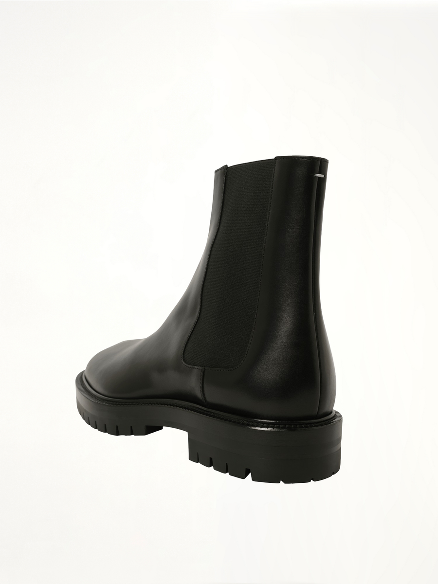 Calfskin Tabi County Chelsea Boots in Black Back View | MAISON MARGIELA