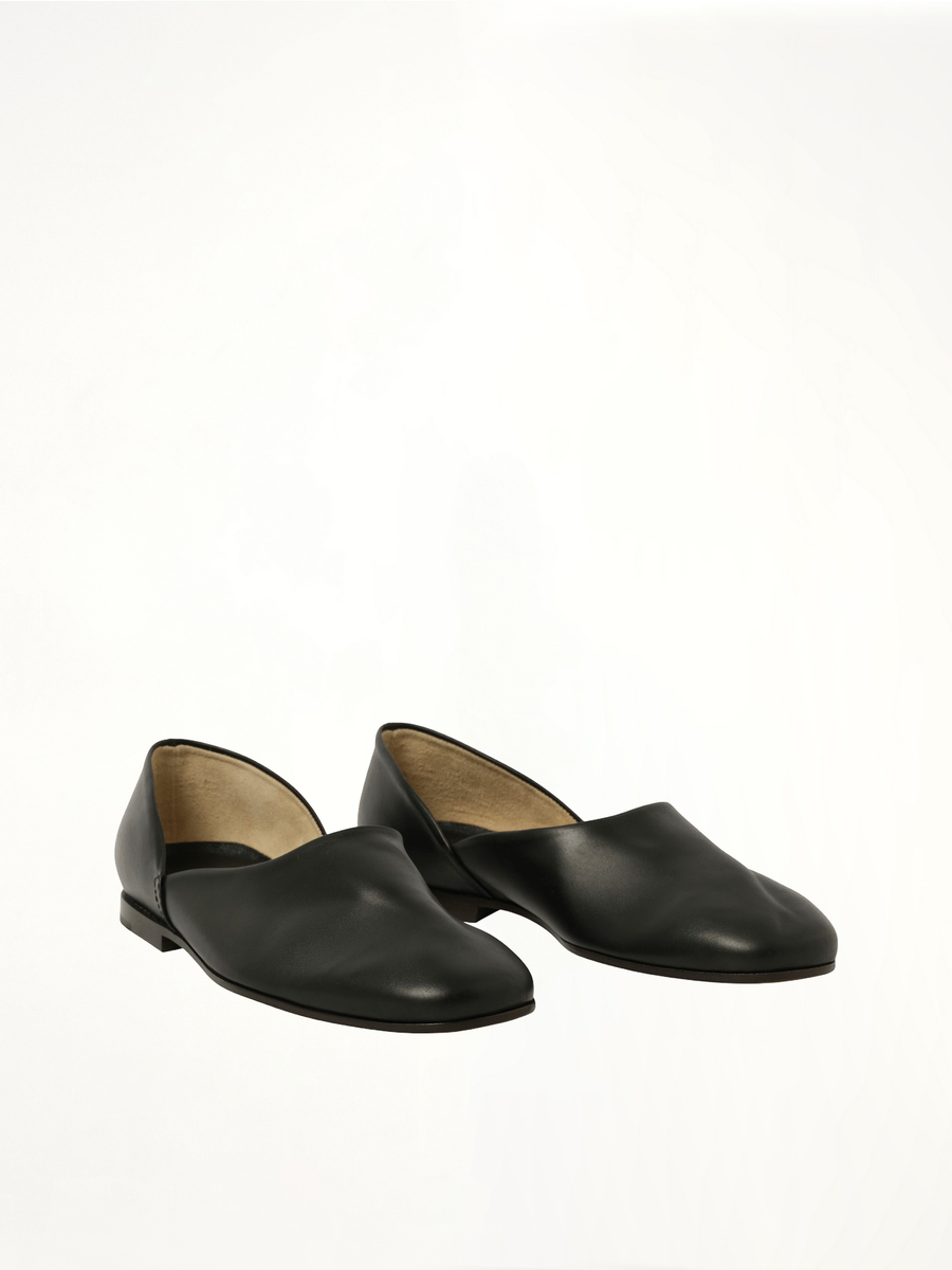Grecian Slippers in Black Front View | MAISON MARGIELA