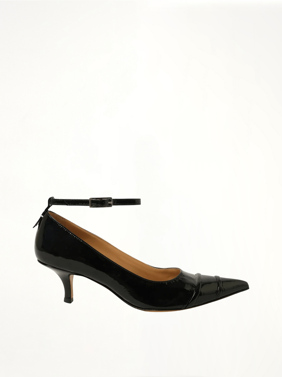 Kinkies Pumps H55 in Black Side View | MAISON MARGIELA