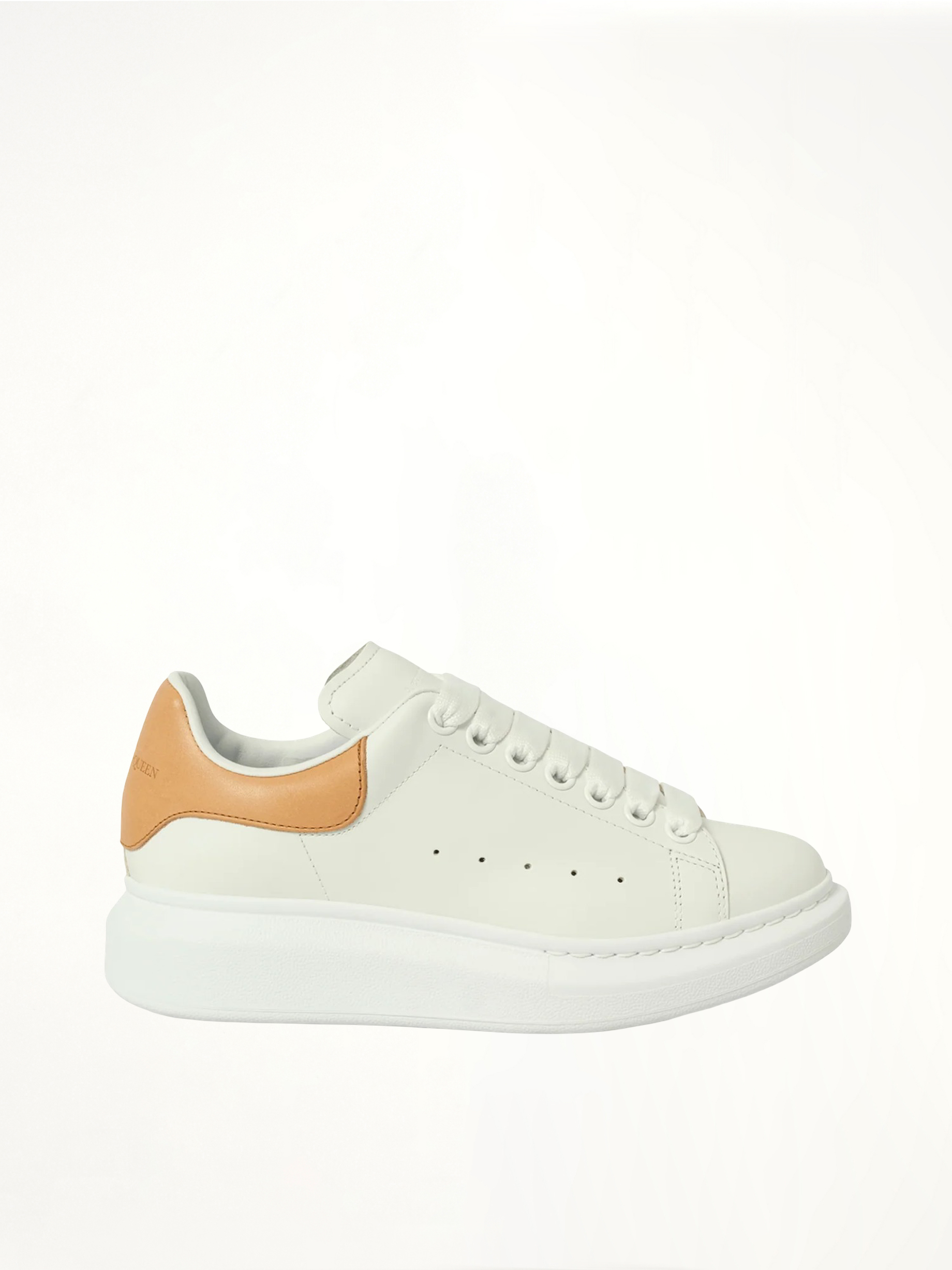 Larry Oversized Sneaker in White/Natural