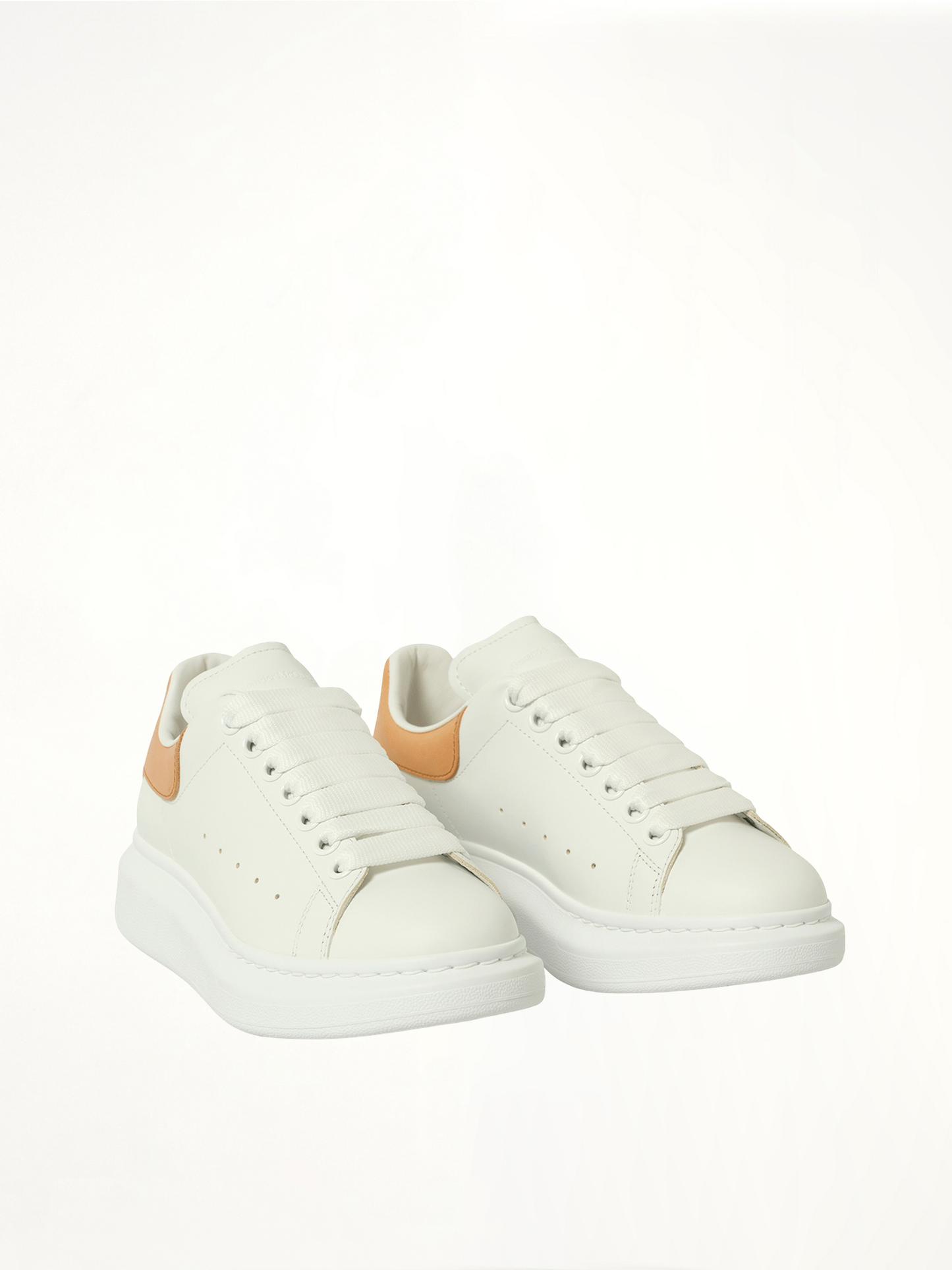 Larry Oversized Sneaker in White/Natural
