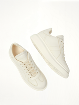 New Oversized Sneaker in Off White Top View | ALEXANDER MCQUEEN