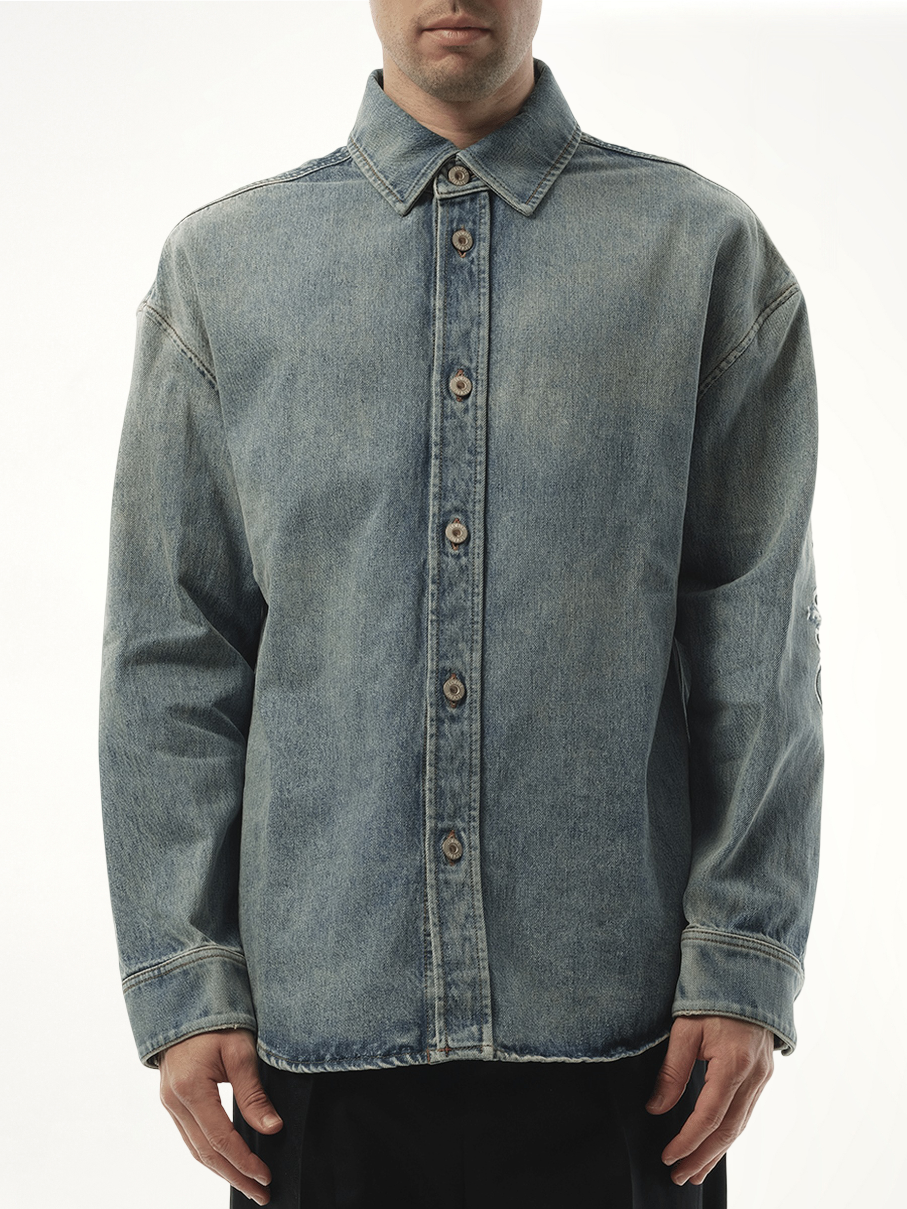 Anagram Overshirt in Washed Denim