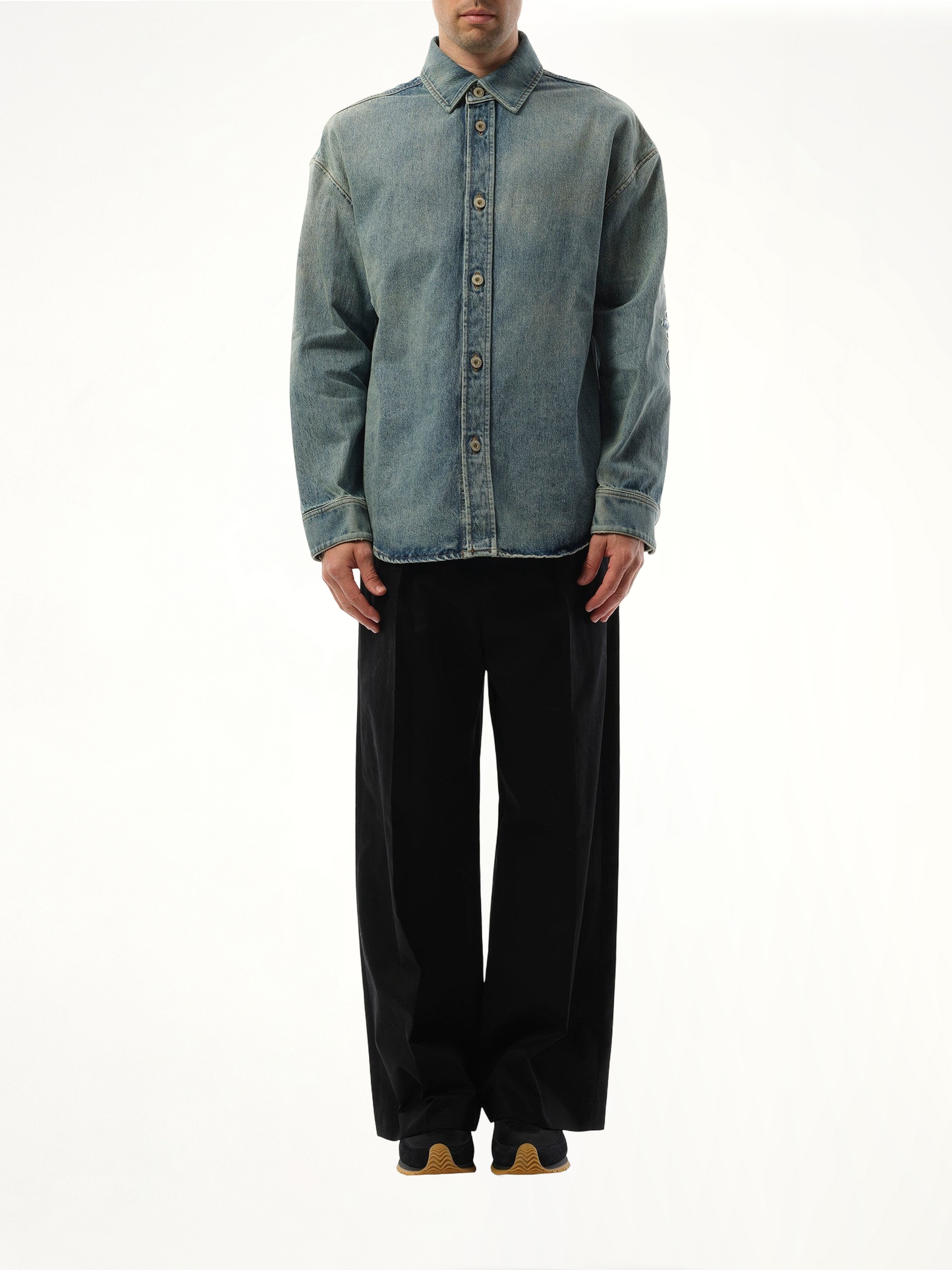 Anagram Overshirt in Washed Denim