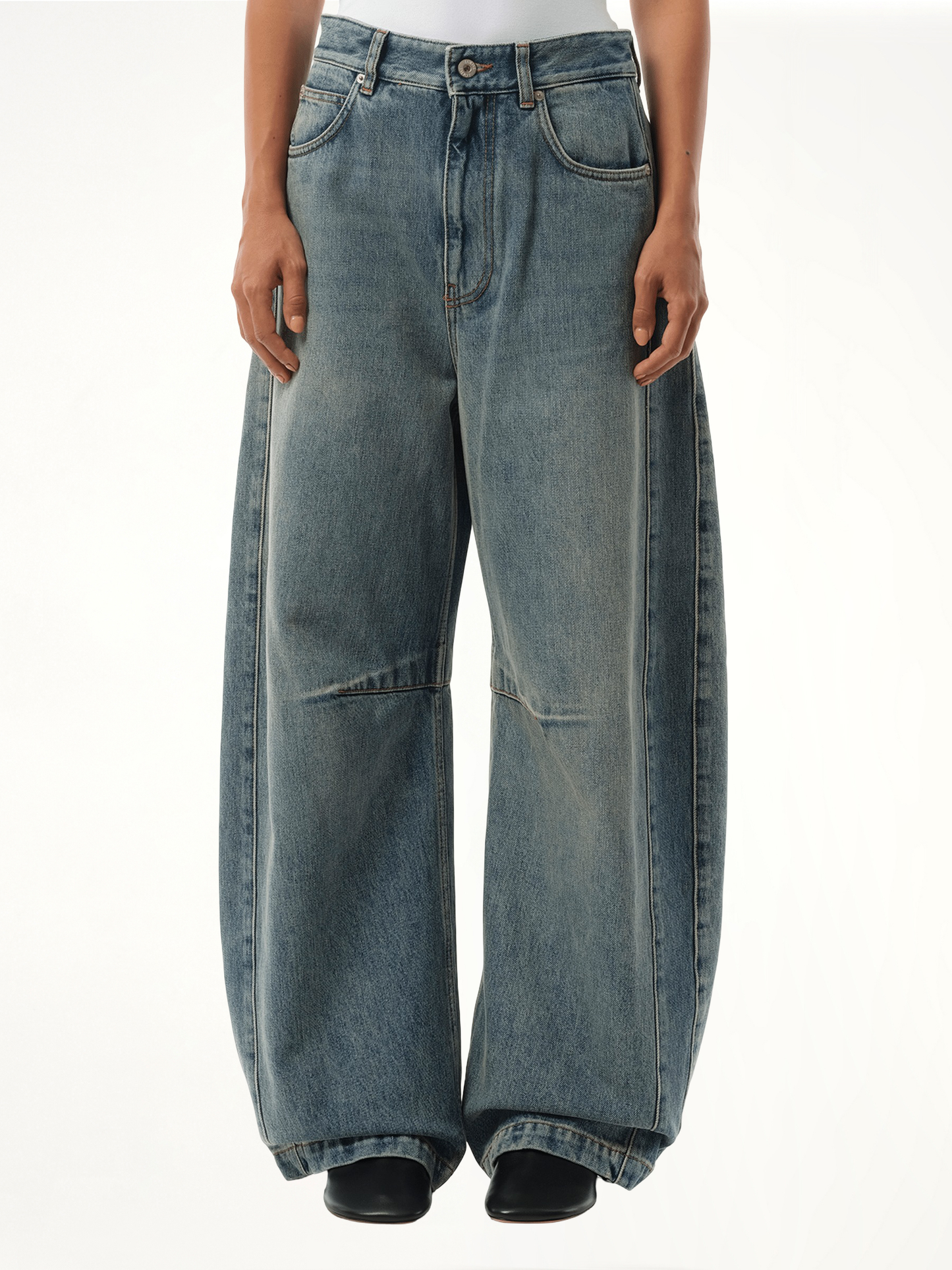 Anagram Barrel Jeans AF in Washed Denim