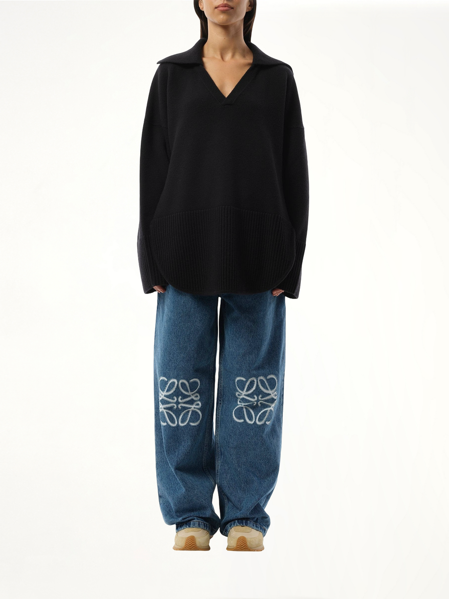 V-Neck Polo Sweater in Black