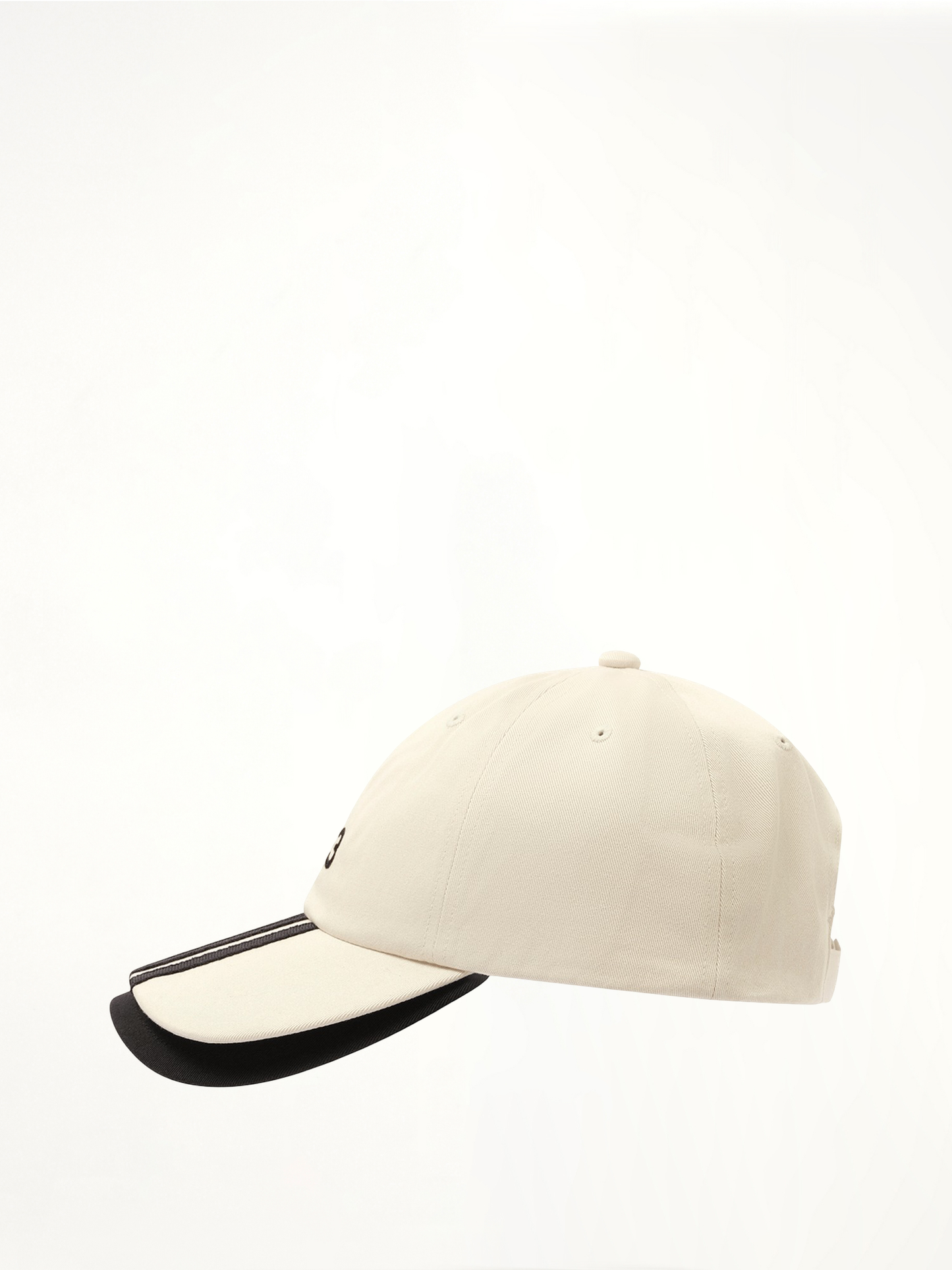Folded 3 Stripe Cap in White
