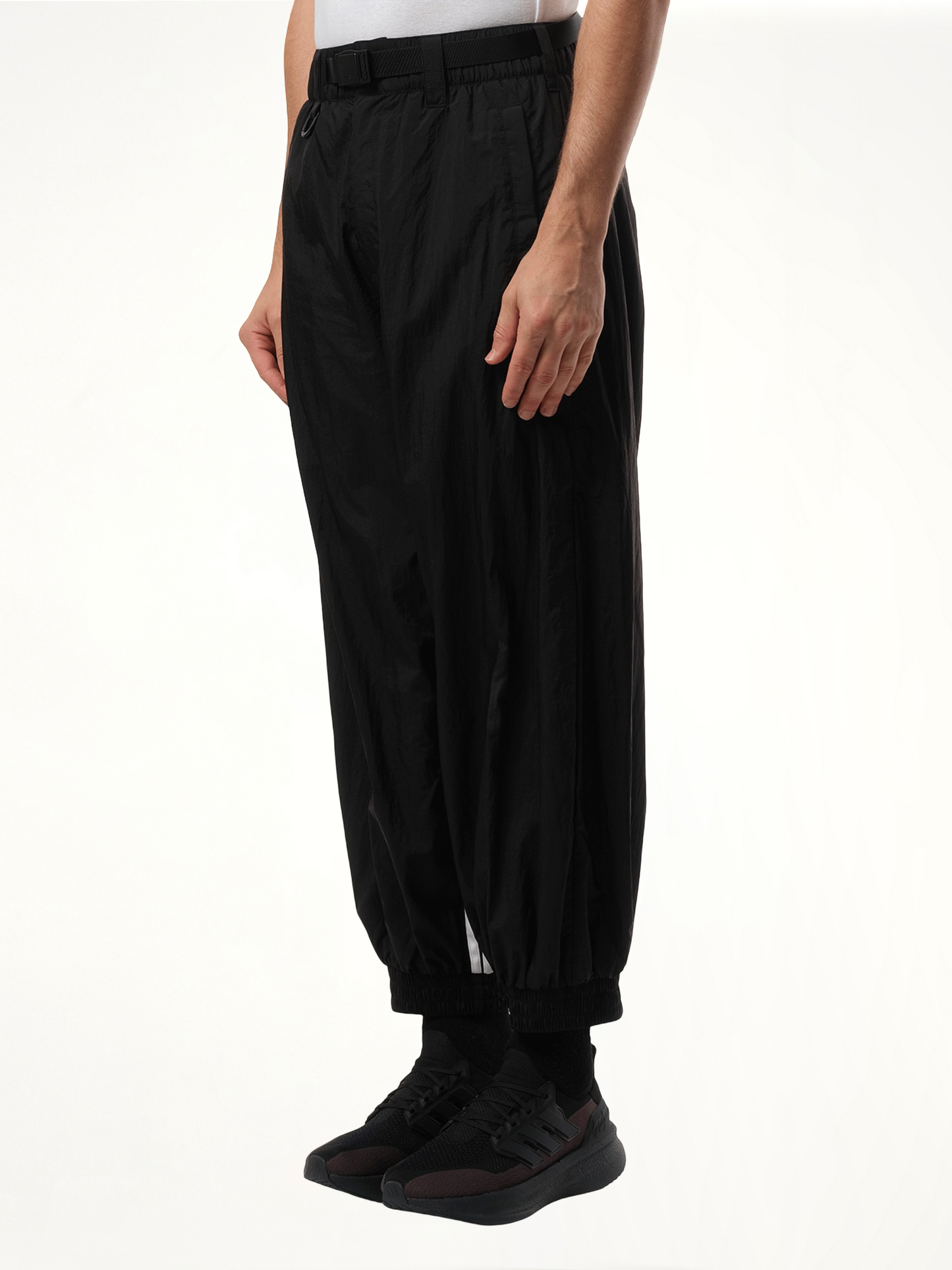 3 Stripe Parachute Pants in Black