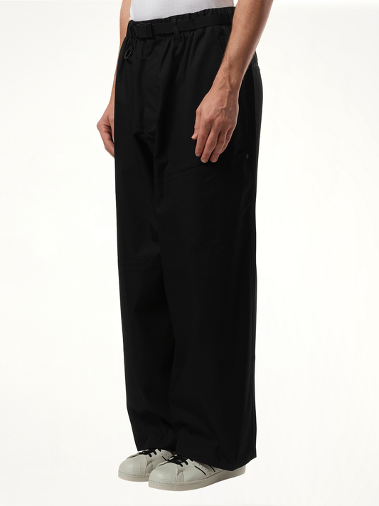 Vent Cargo Pants in Black