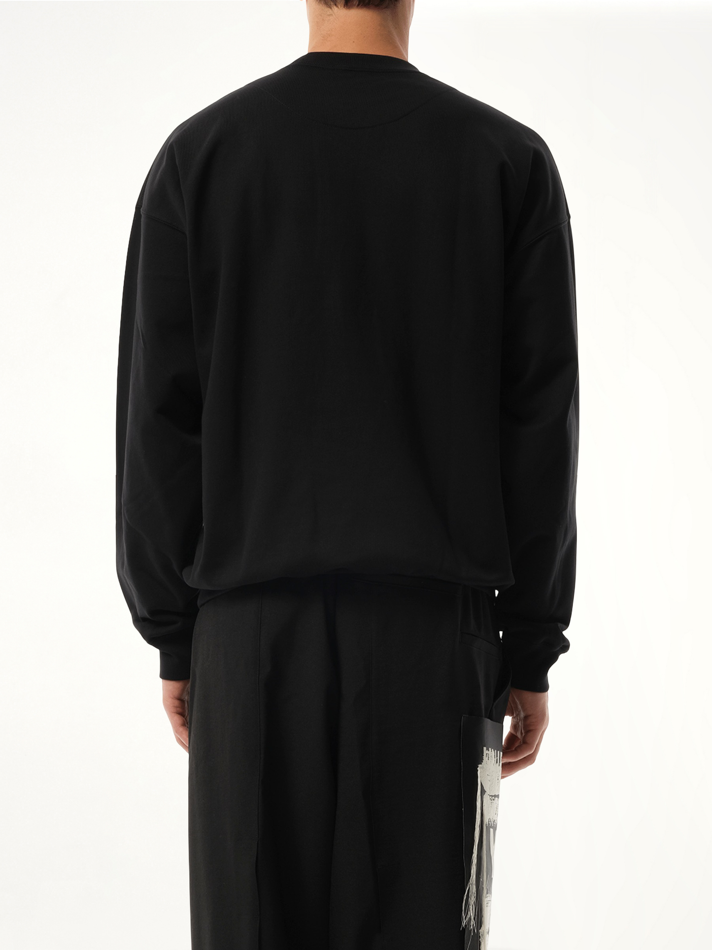 Unisex Pun Logo Sweatshirt in Black