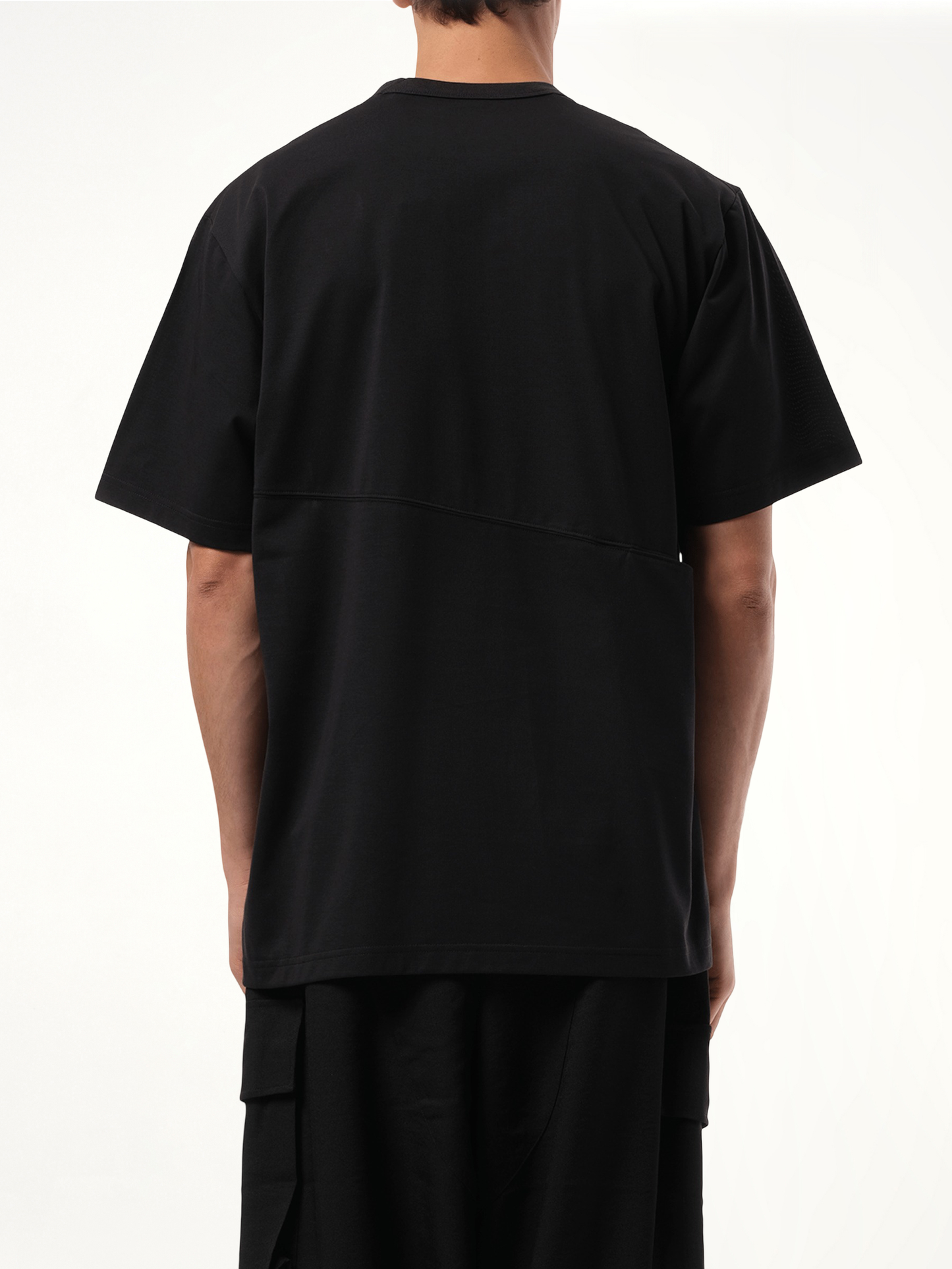 Unisex Vent T-Shirt in Black