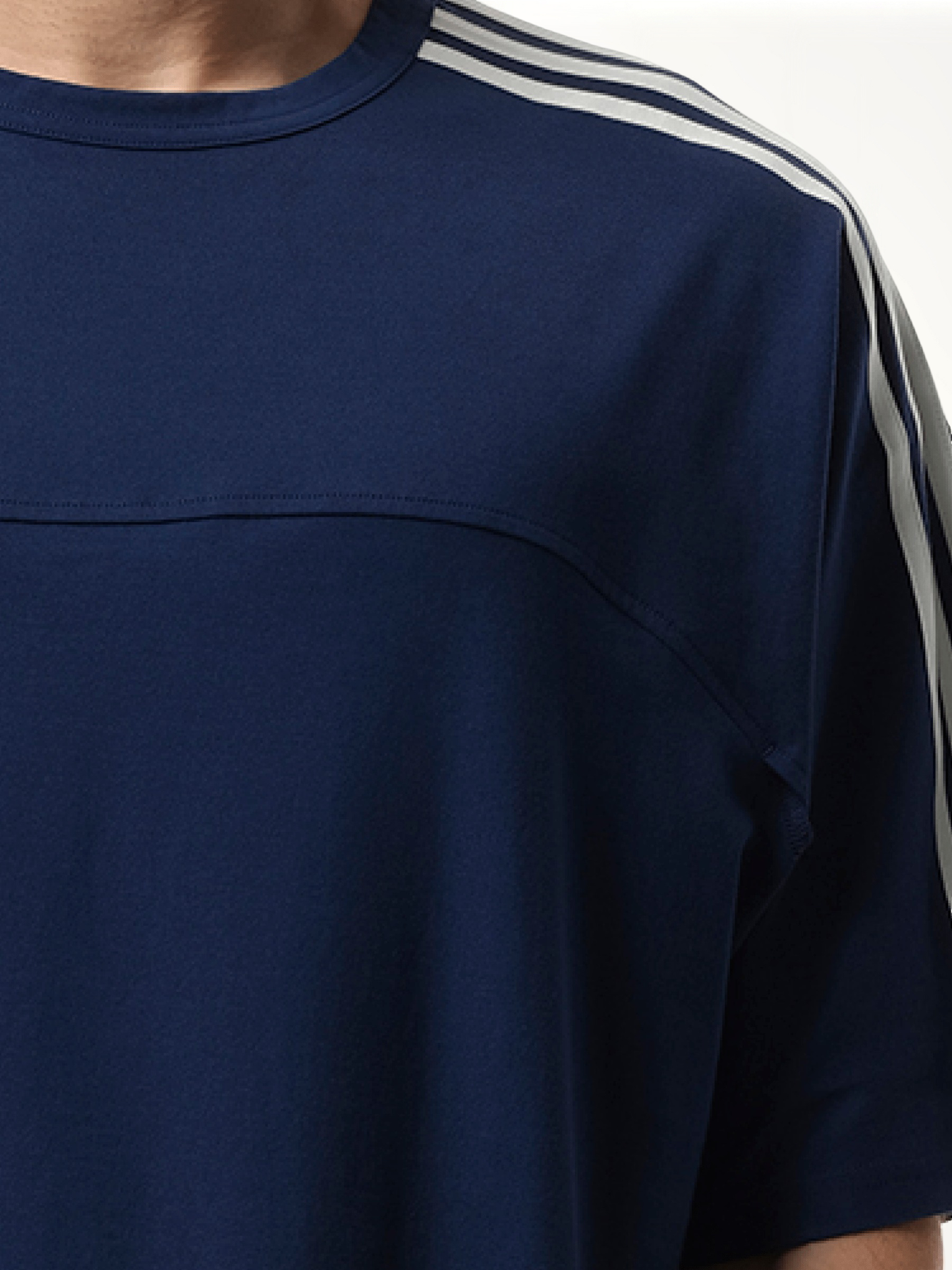 3 Stripe T-Shirt in Dark Blue