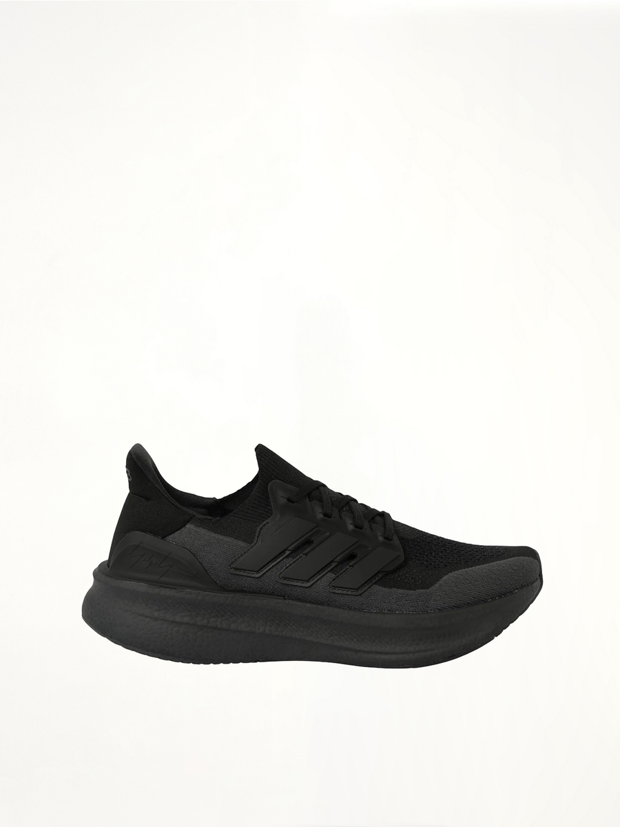 Y-3 Ultraboost 5 in Black Side View | Y-3