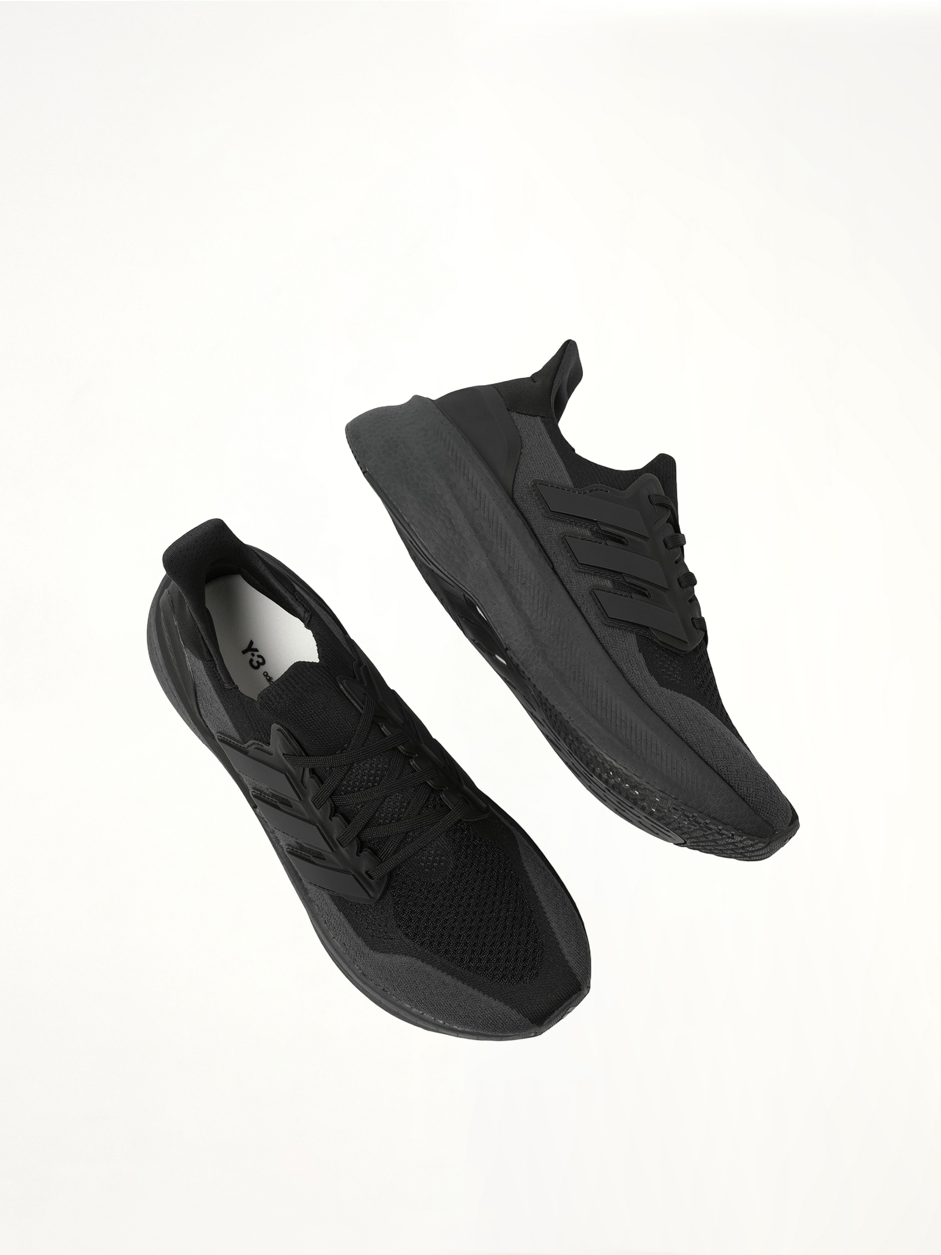 Y-3 Ultraboost 5 in Black Top View | Y-3