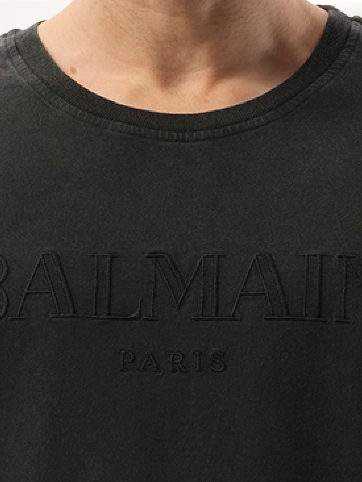 Balmain Vintage Emb T-Shirt in Grey