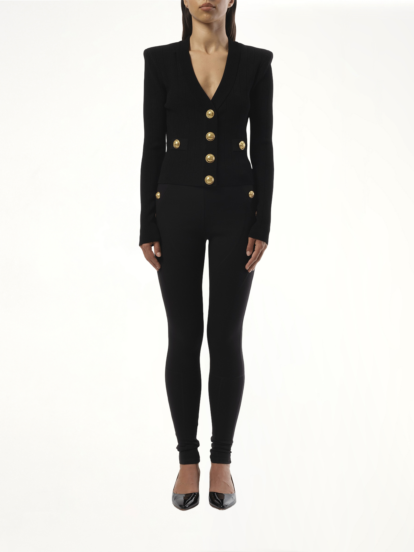 V-Neck 2 Pockets Buttoned Knit Cardigan in Black