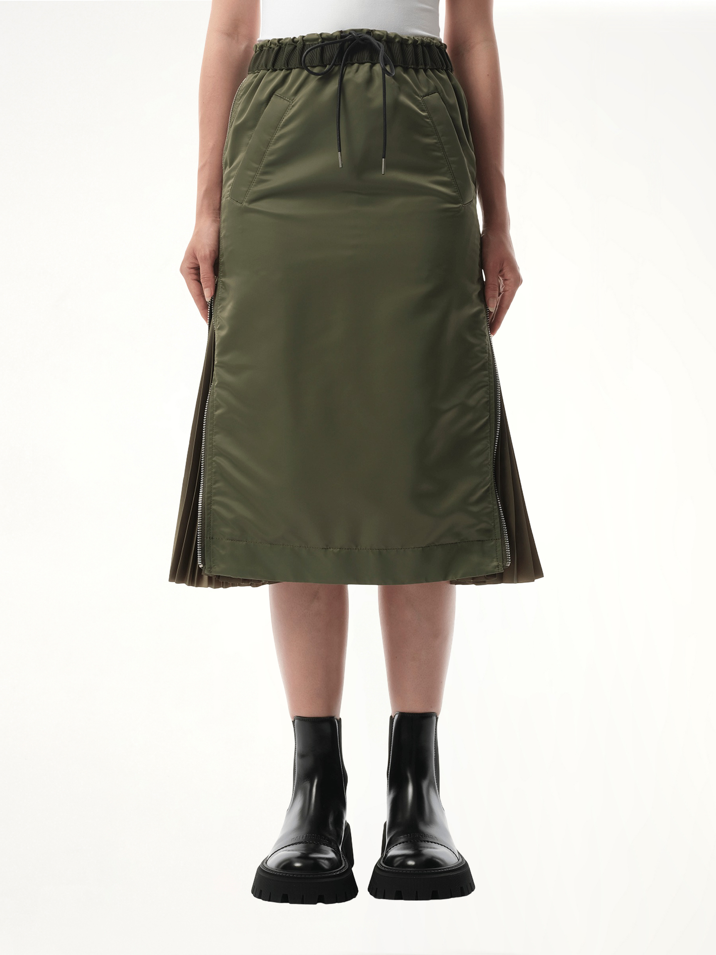 Nylon Twill Skirt in Khaki