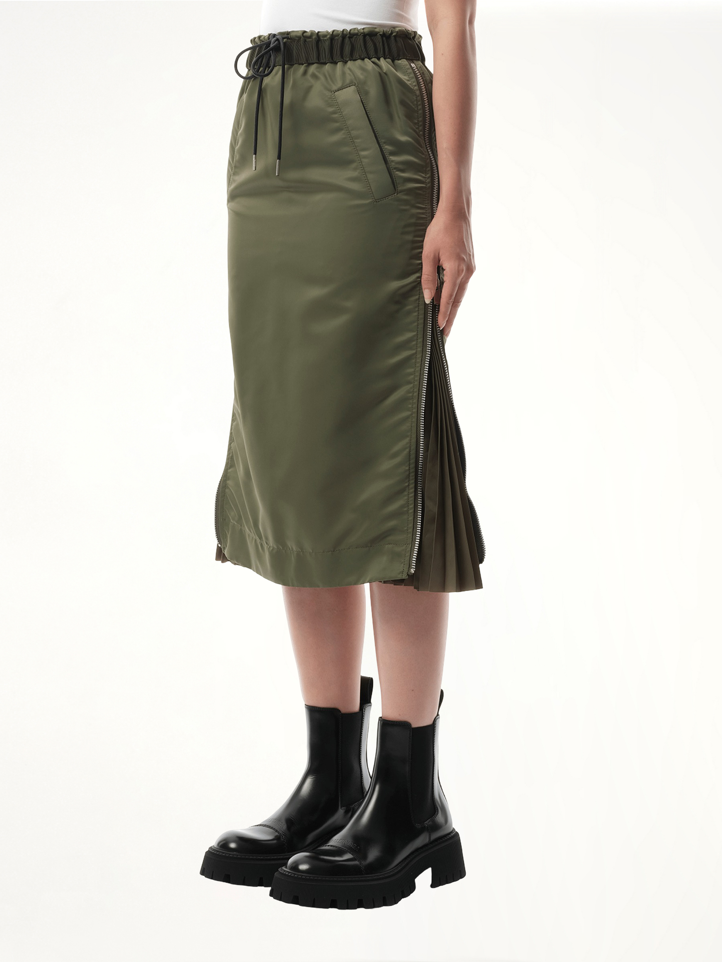 Nylon Twill Skirt in Khaki