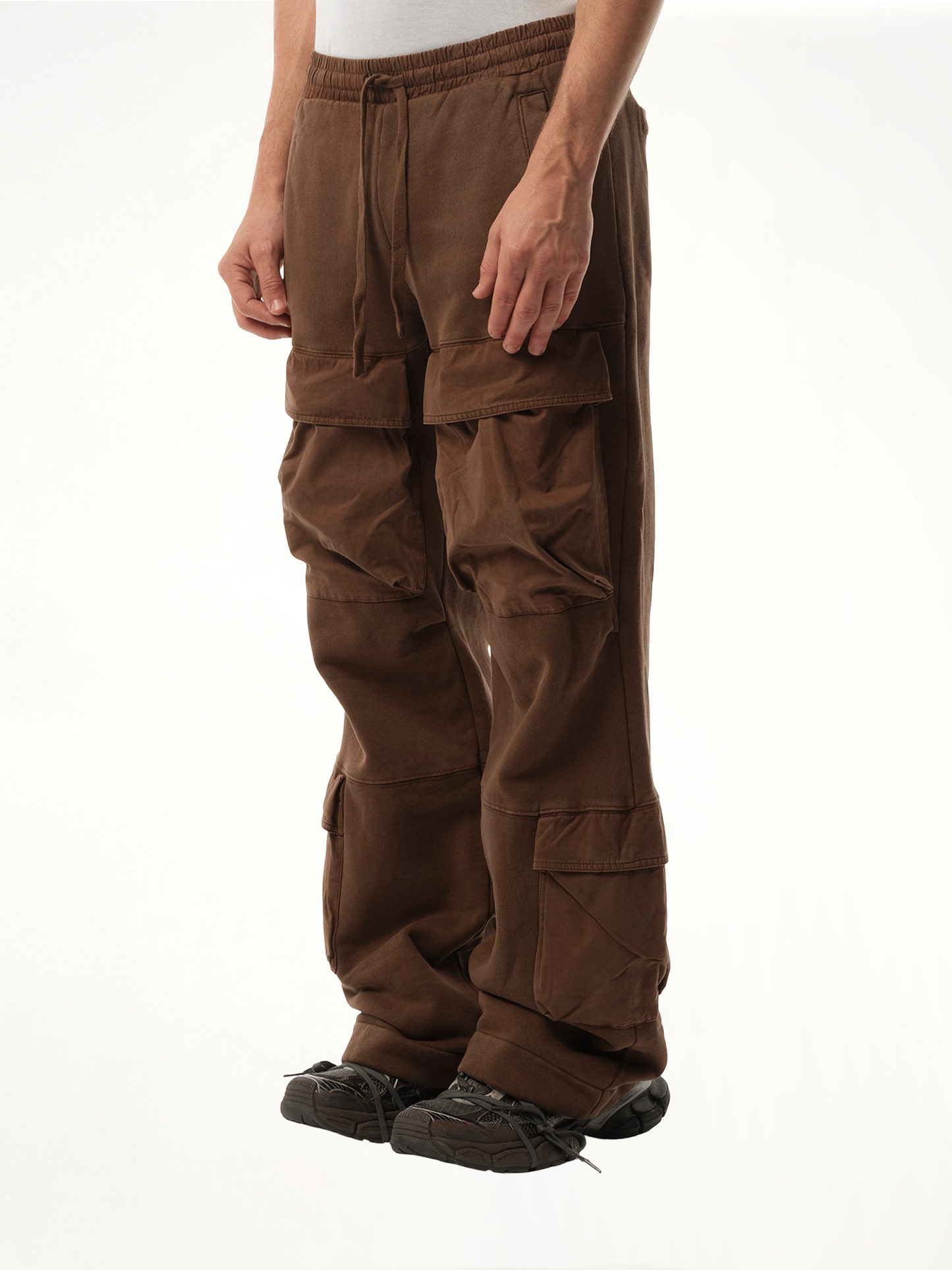 Utility Sweatpants in Brunette