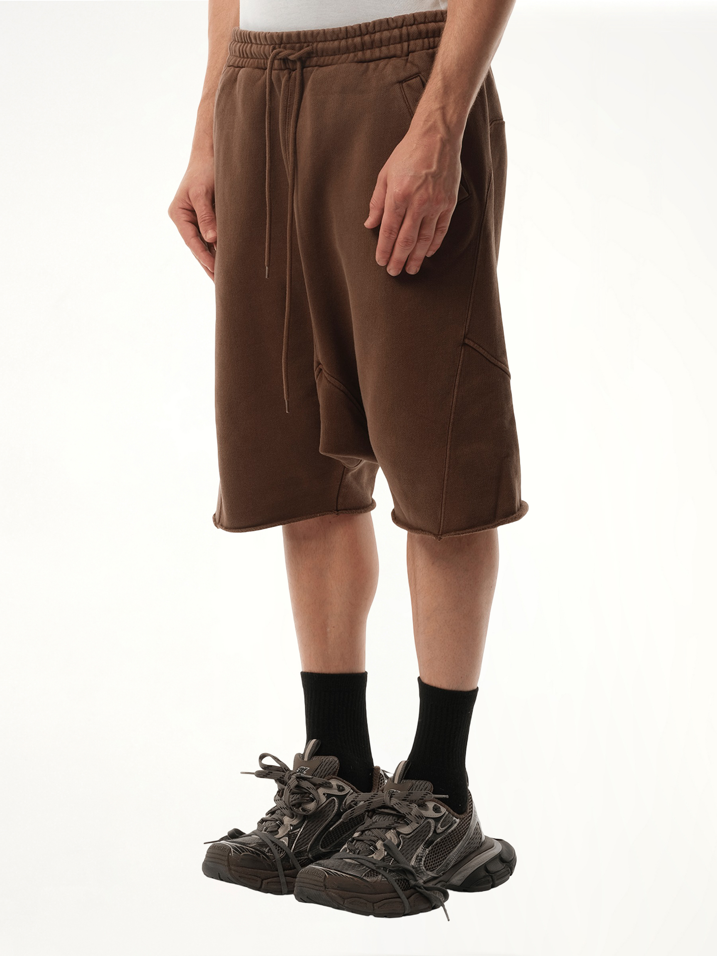 Heavy Drop Shorts in Brunette