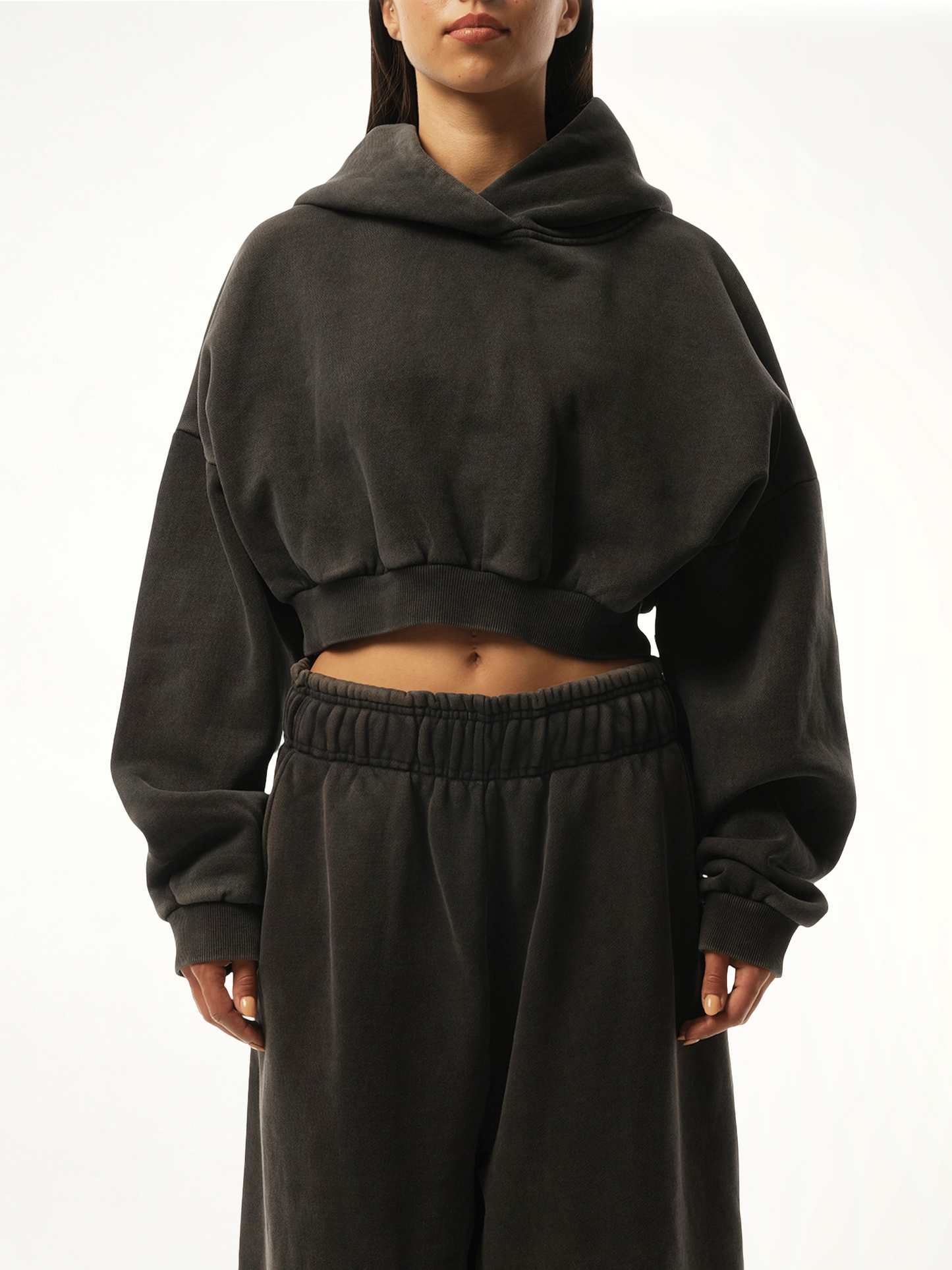 Cropped Heavy Hood in Washed Black