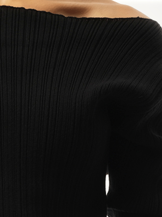 Arches Long Sleeve Knit Sweater in Black