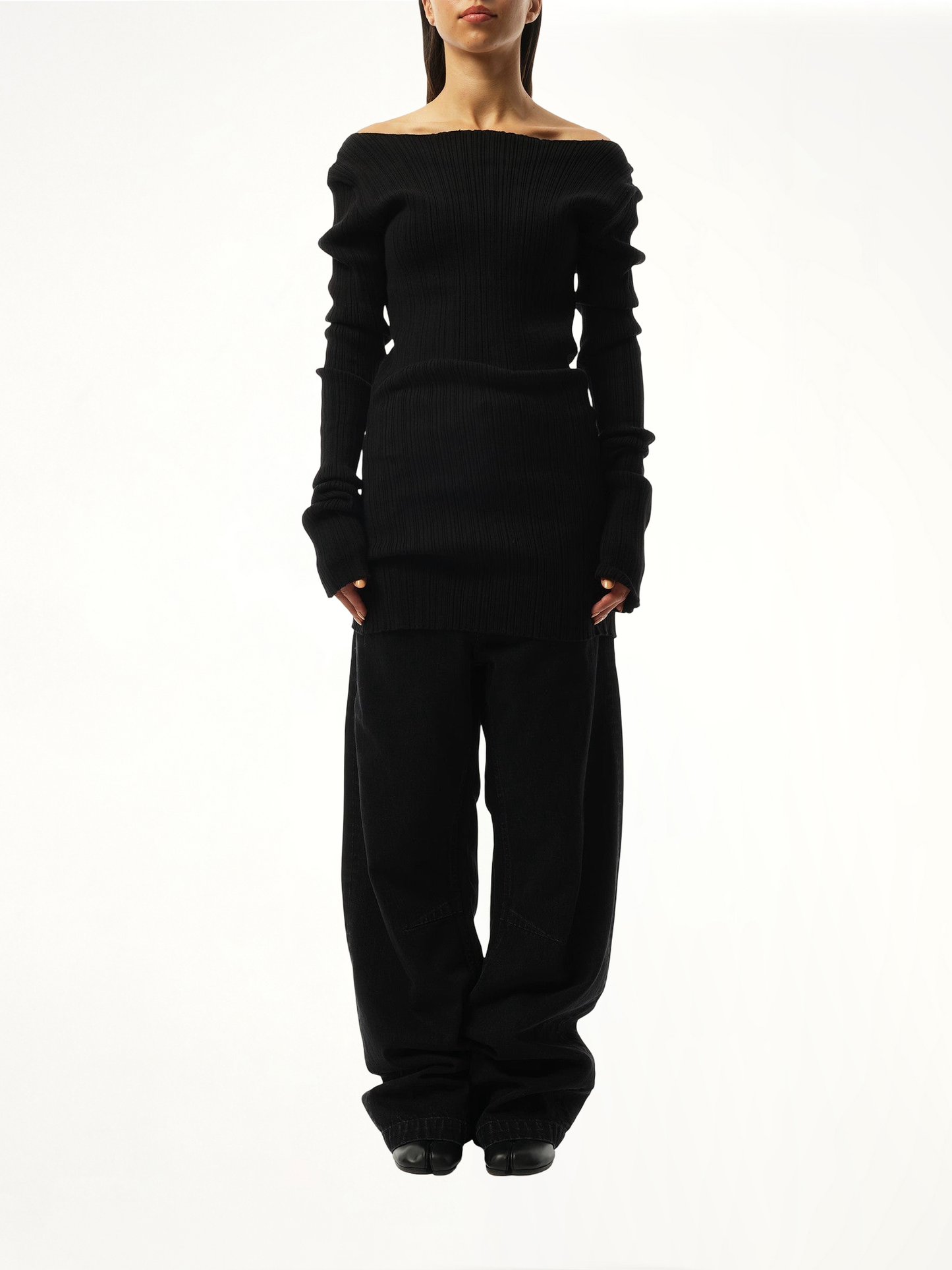 Arches Long Sleeve Knit Sweater in Black