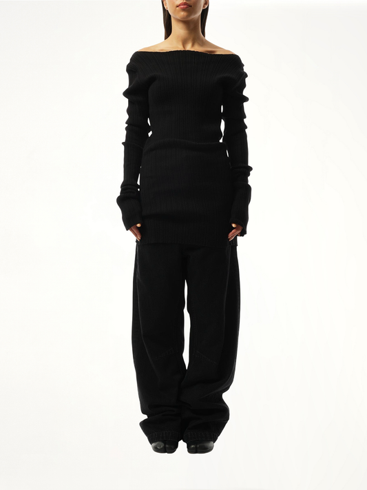 Arches Long Sleeve Knit Sweater in Black