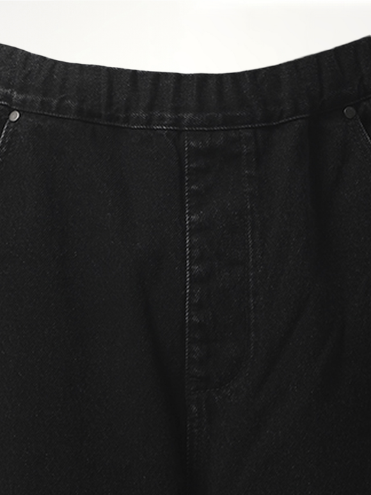 Spar Shorts in Magnetite