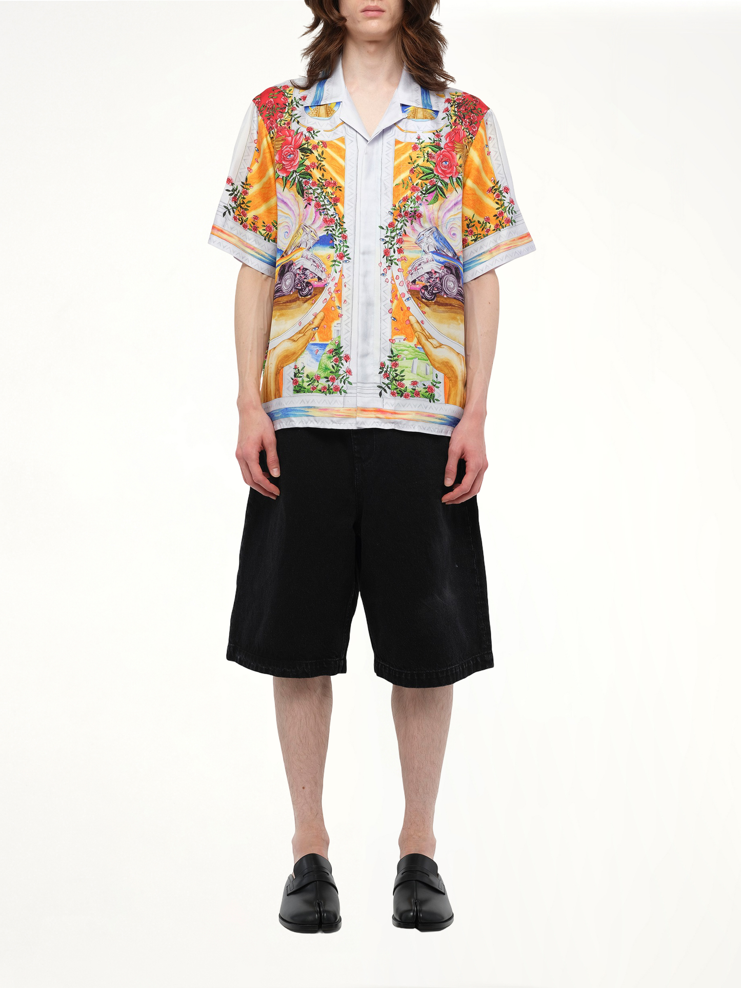 A Tournade De Rose Cuban Collar Shirt in Multicolour