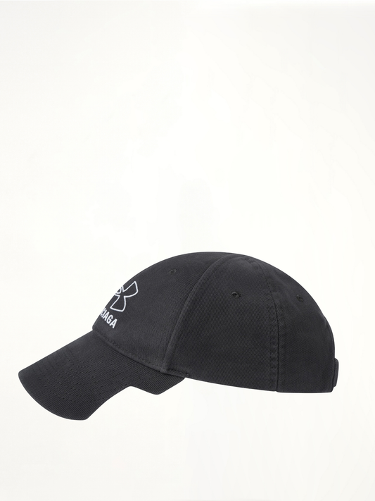 Under Armour Cap in Washed Black/White