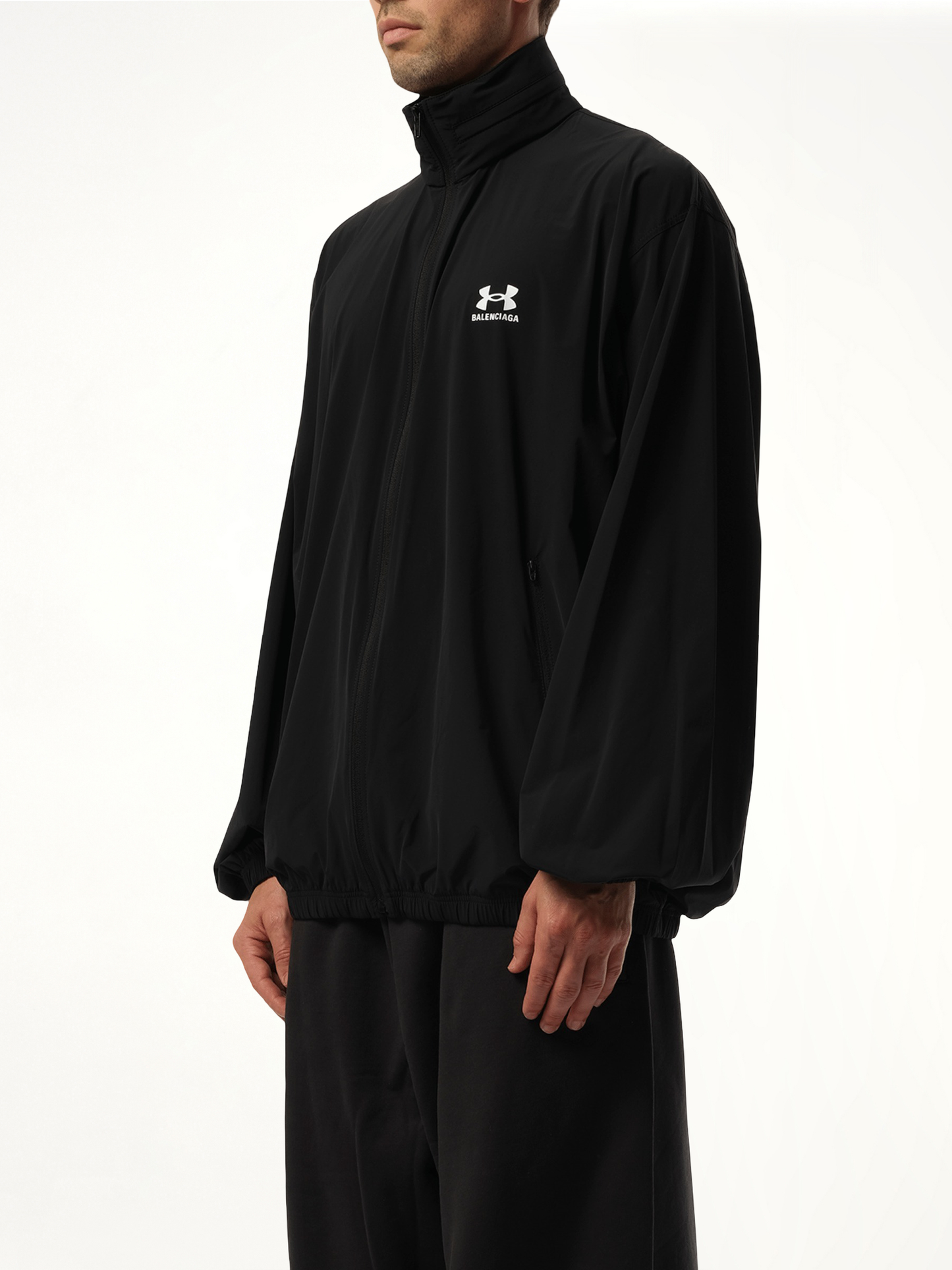 Under Armour Windbreaker in Black