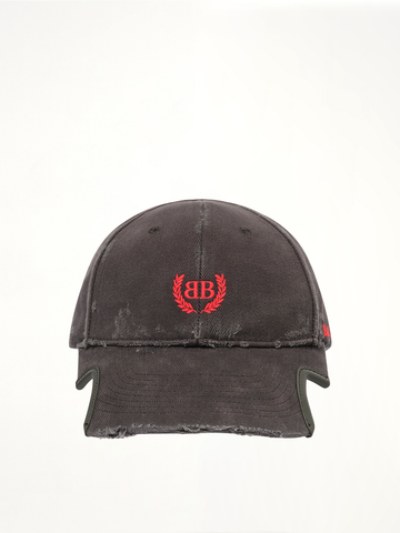 World Cap in Faded Wash Black/Red