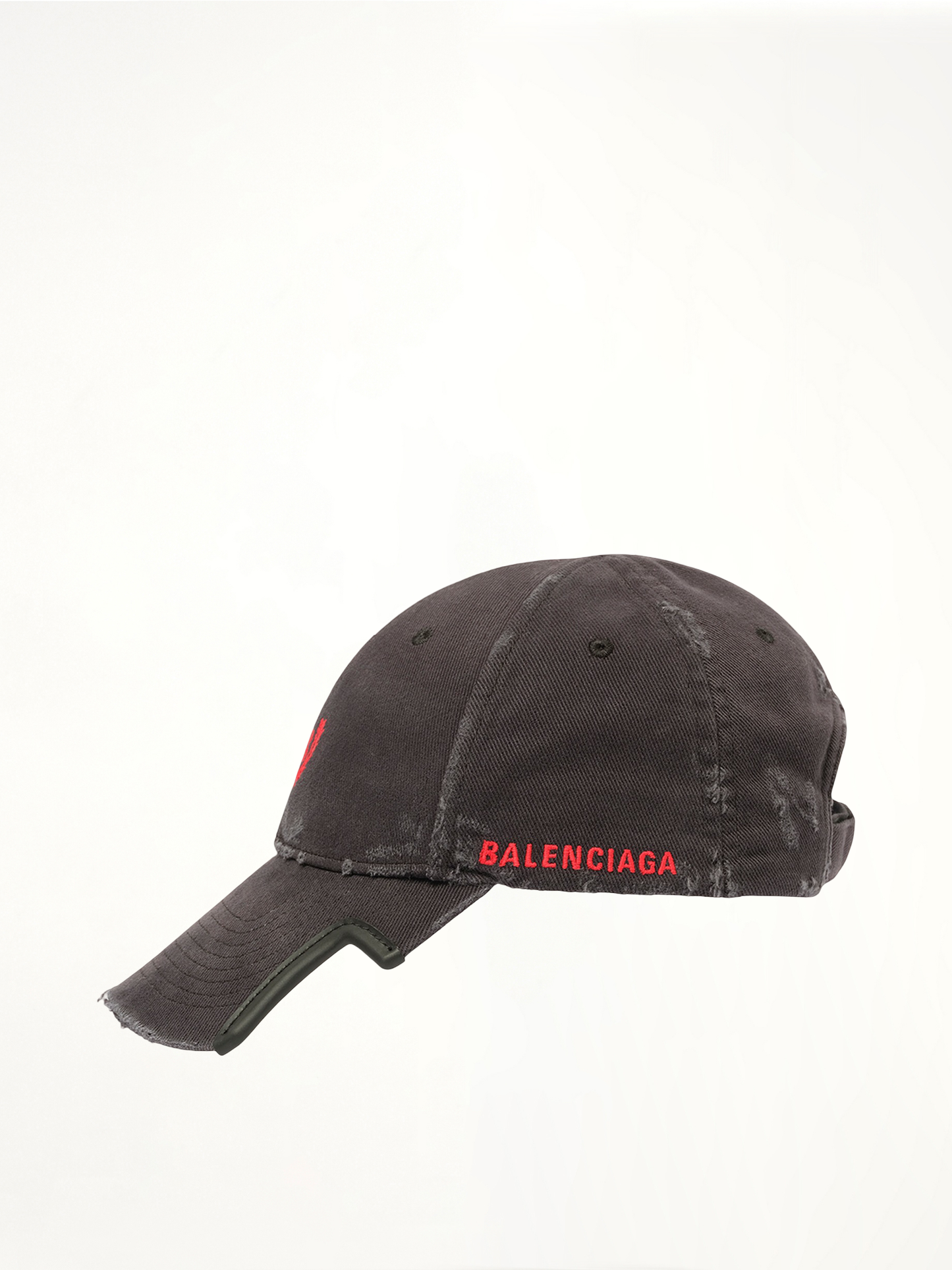World Cap in Faded Wash Black/Red