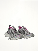 3XL Sneaker in Grey/White/Pink Front View | BALENCIAGA