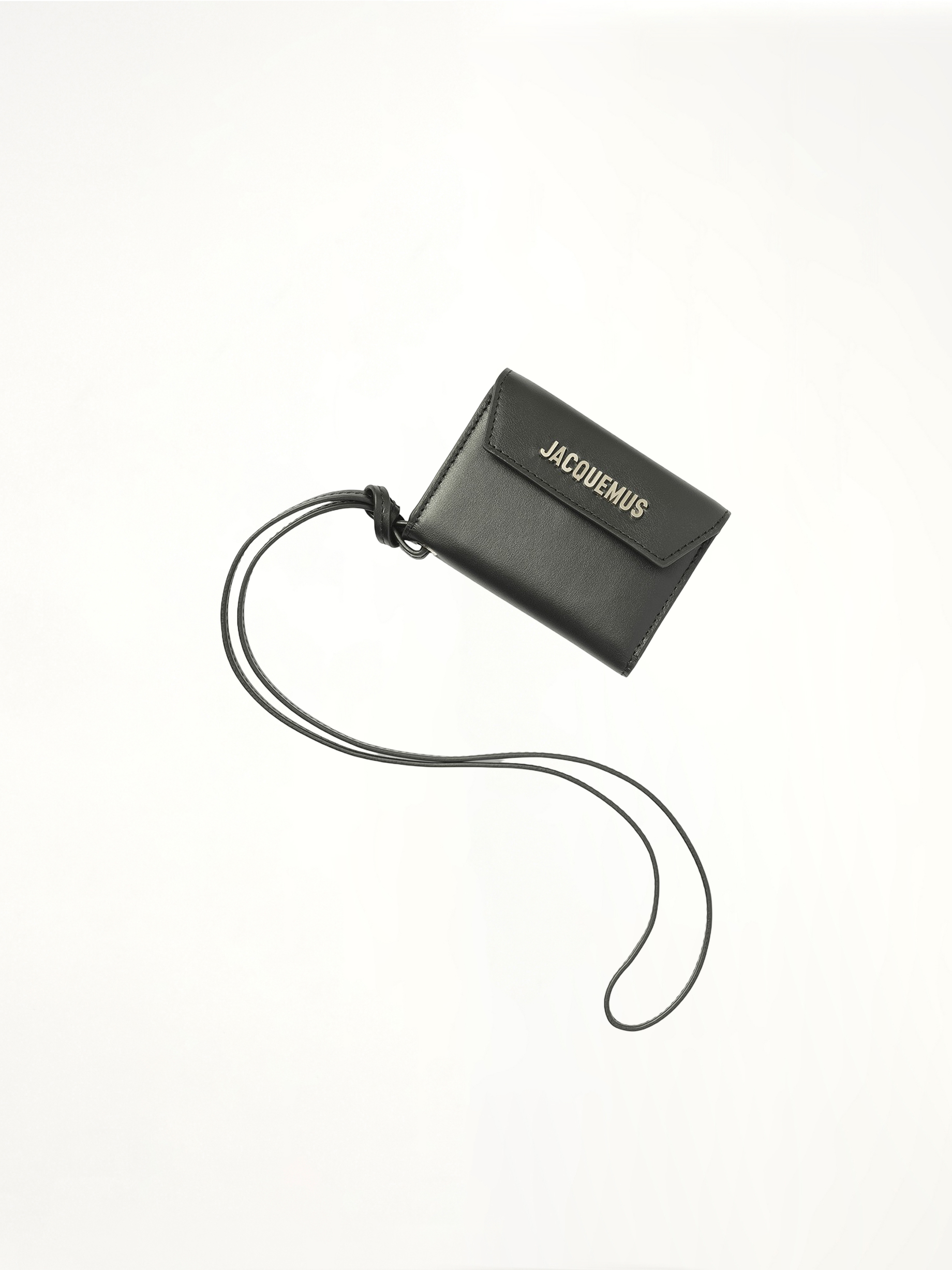 Le Porte Jacquemus in Black