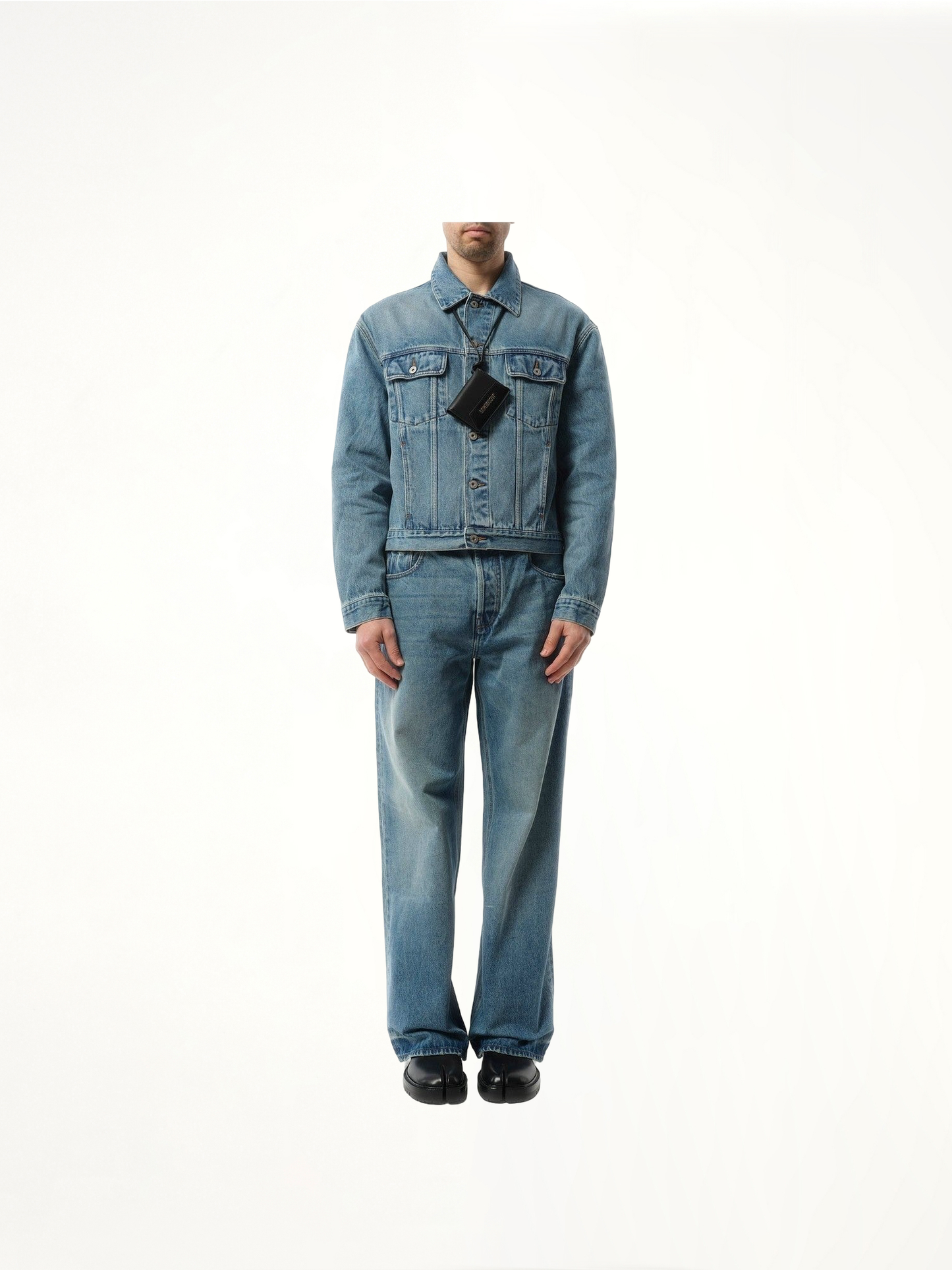 Le Porte Jacquemus in Black