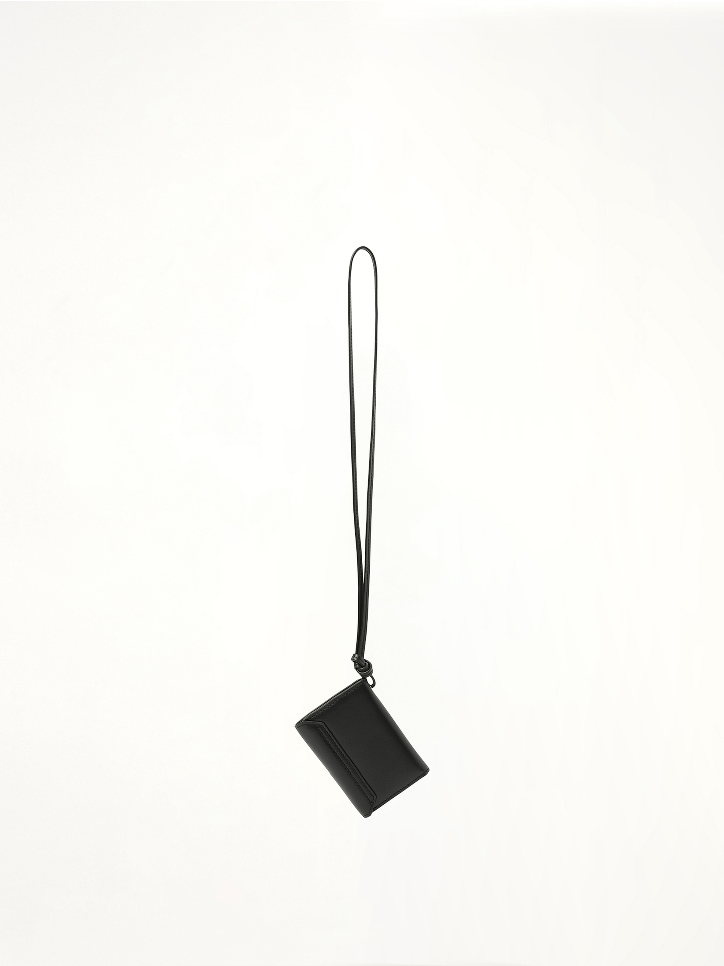 Le Porte Jacquemus in Black