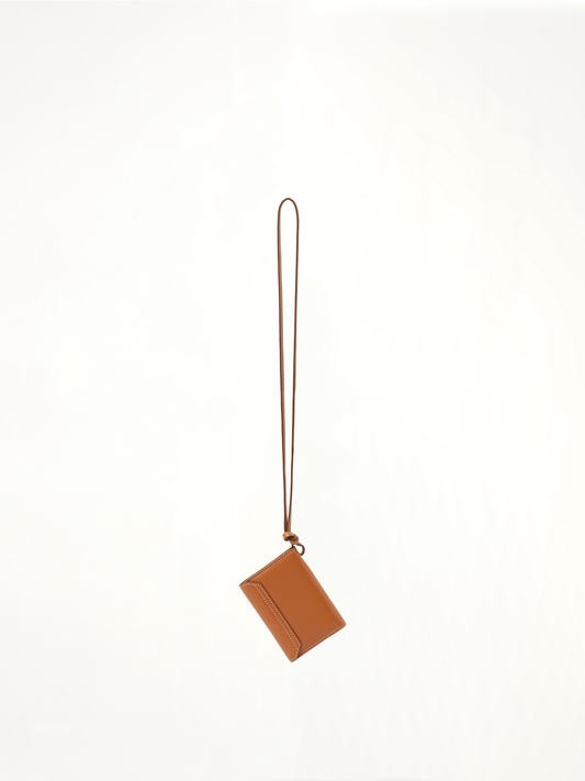 Le Porte Jacquemus in Light Brown