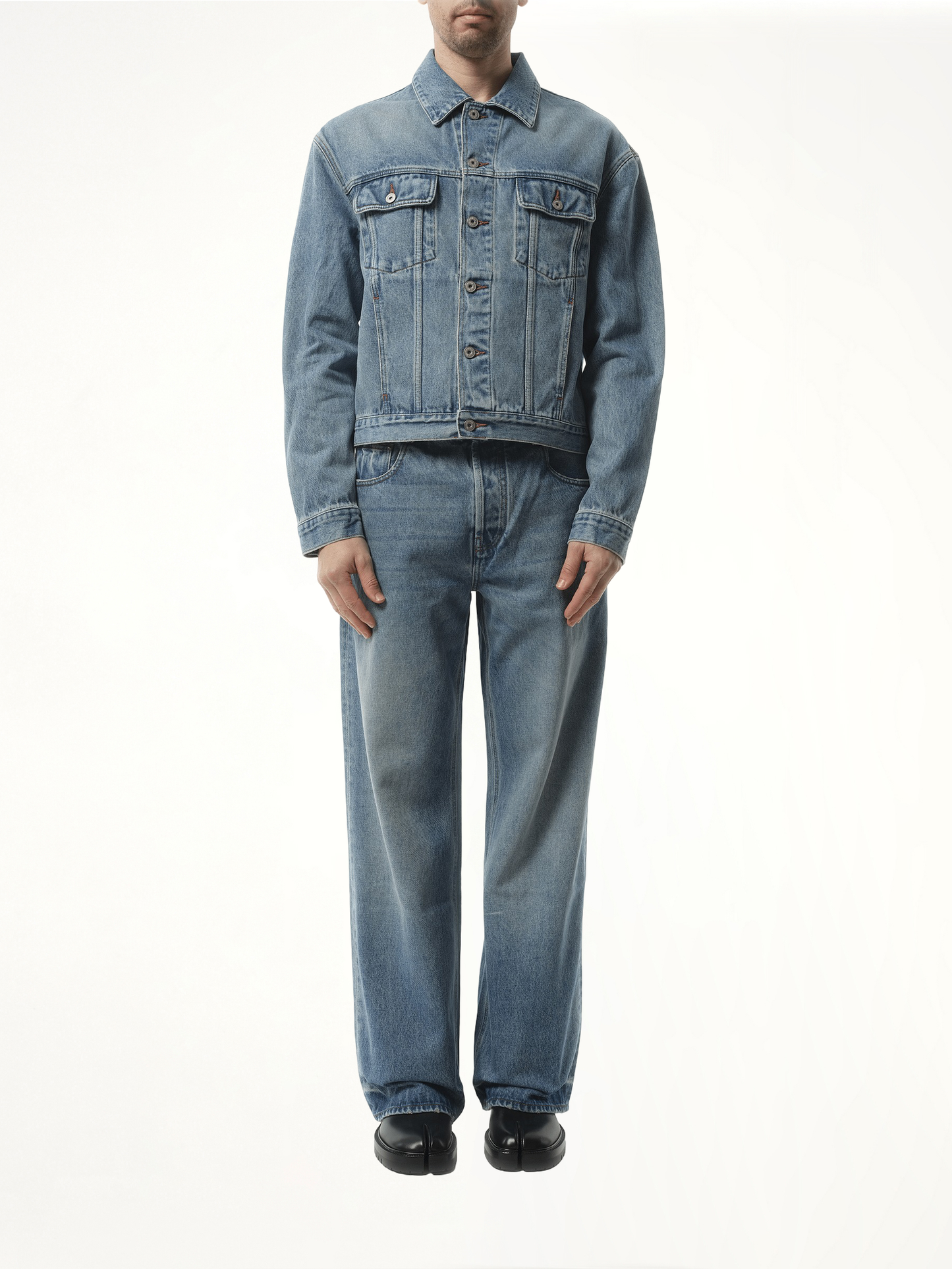 La Veste Denim in Blue/Tabac