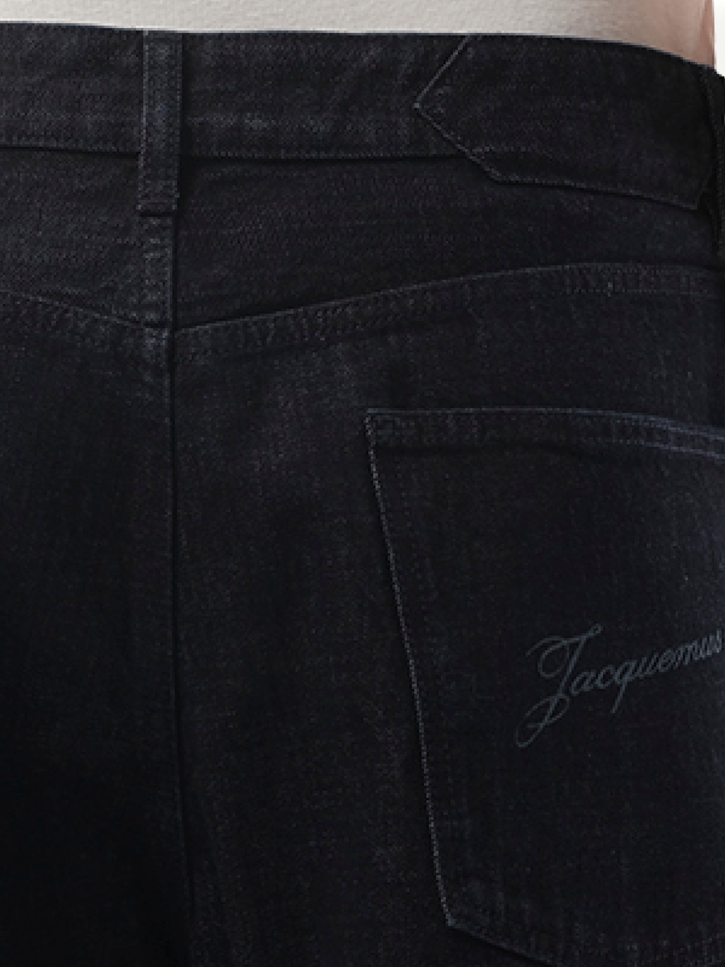 Le Denim Mirada in Dark Navy