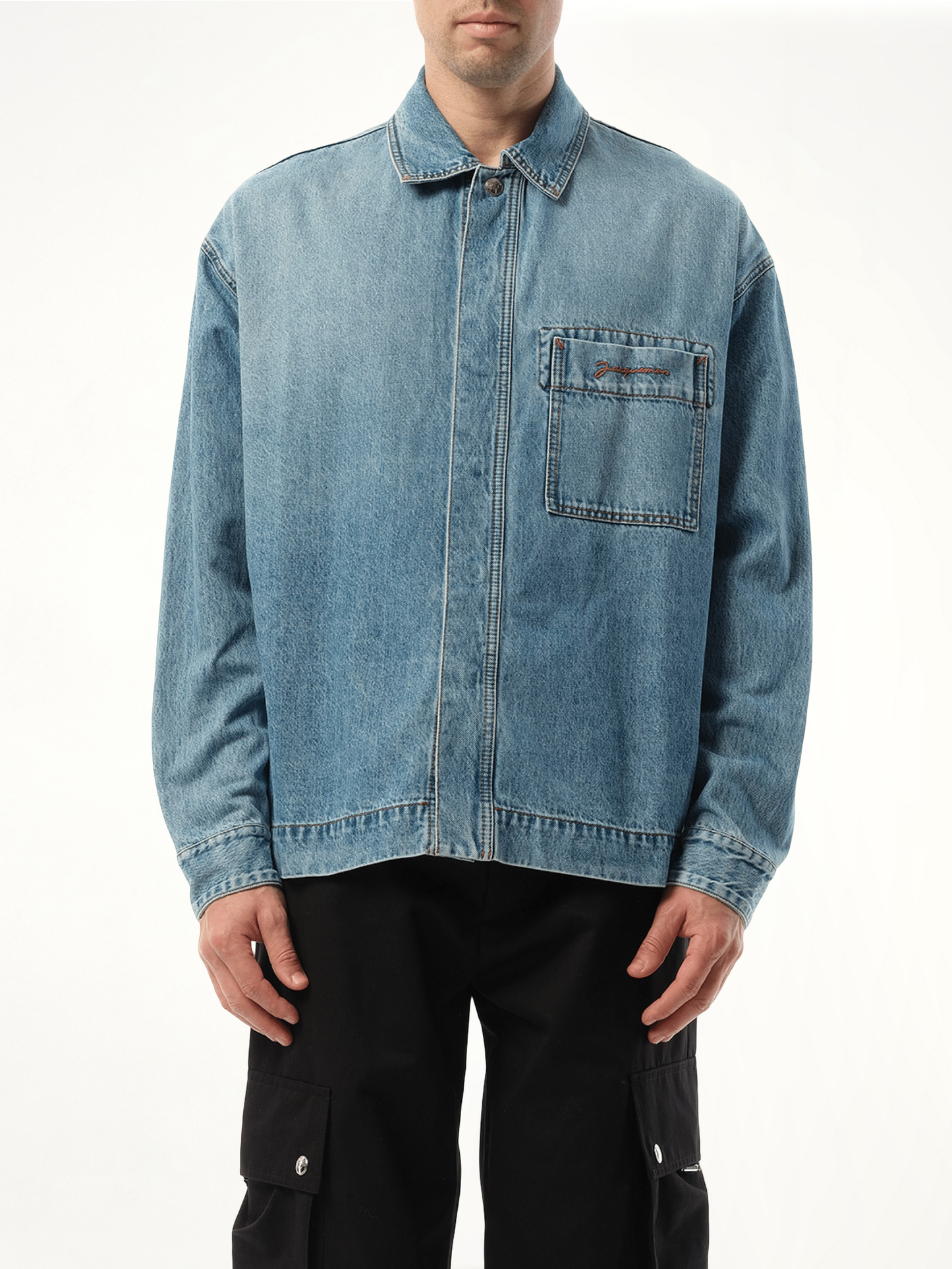 La Chemise Denim in Blue/Tabac