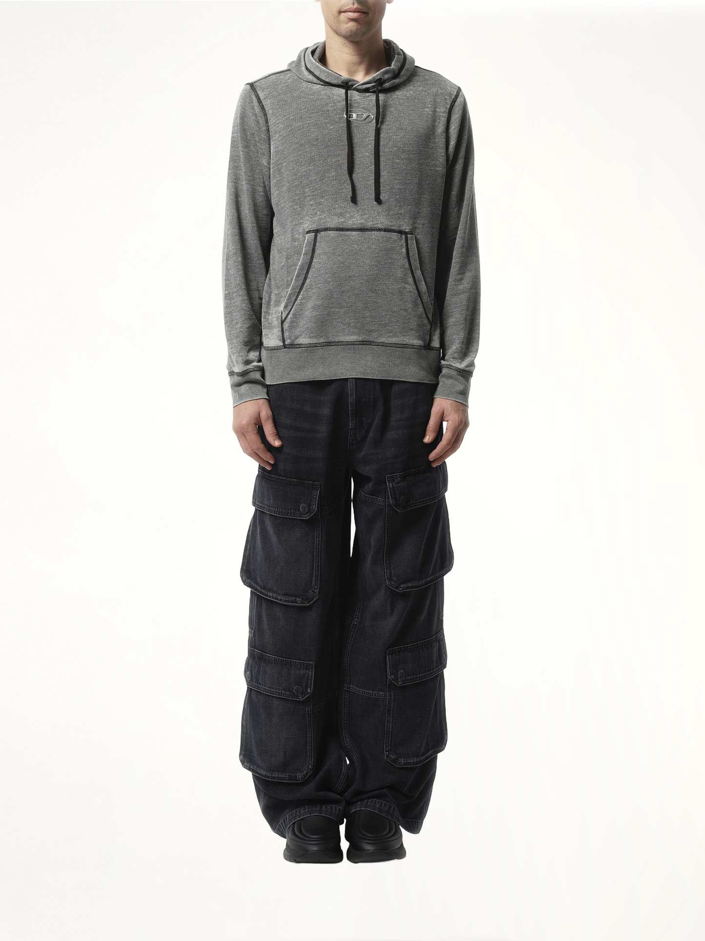 S-Ginn Hoodie in Grey