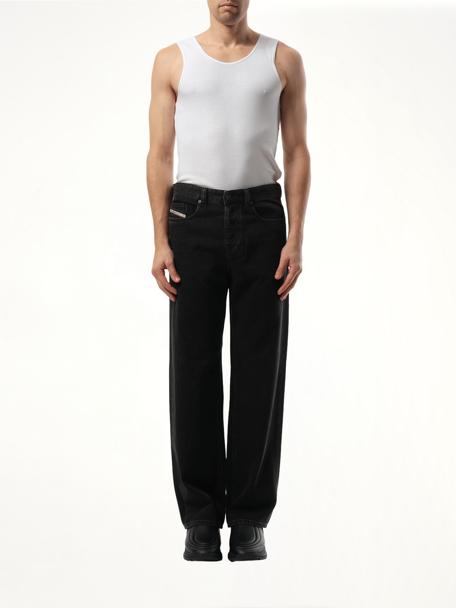 2001 D-Macro Jeans in Black/Dark Grey