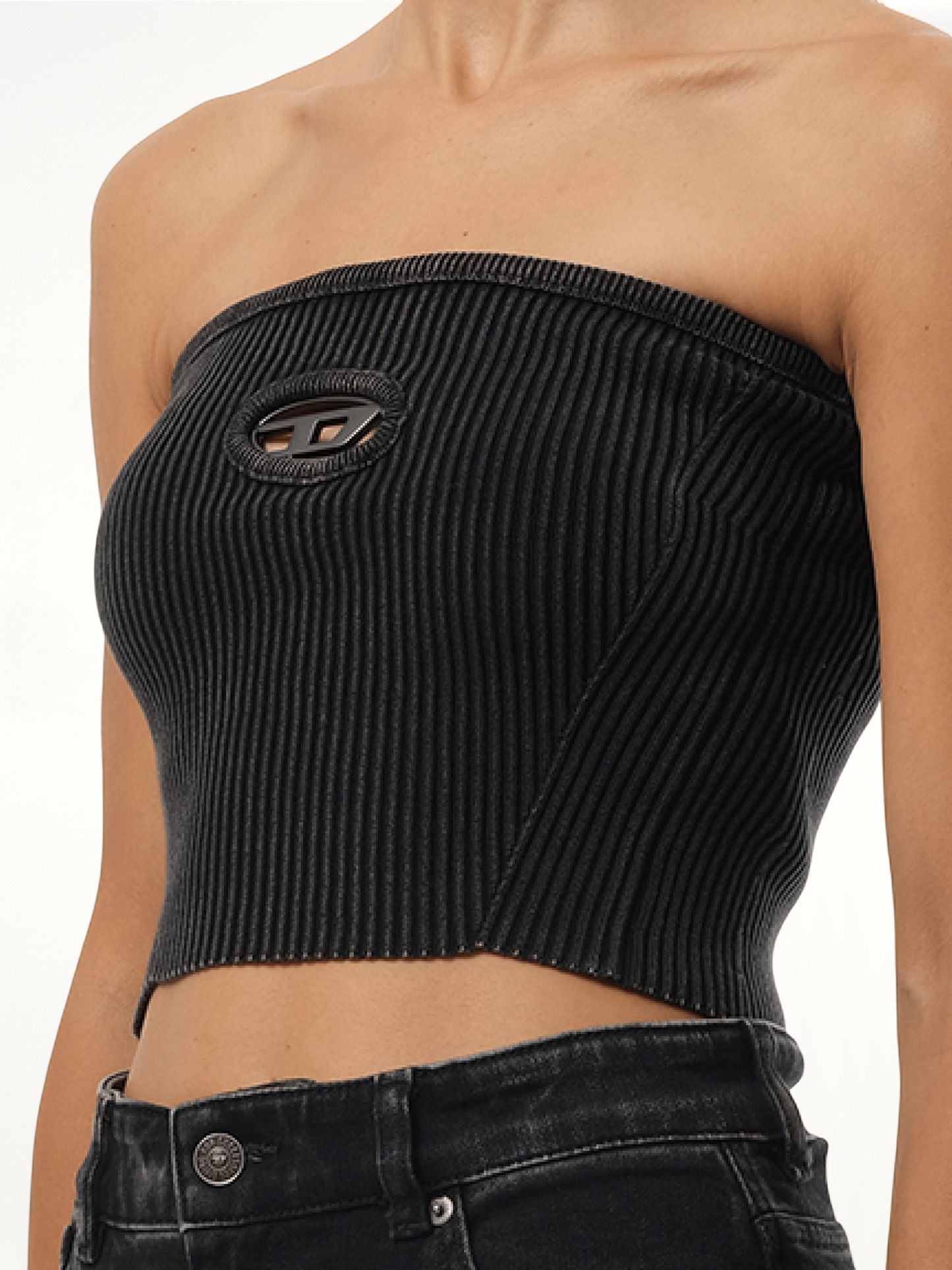 M-Clarksvillex Cropped Top in Black