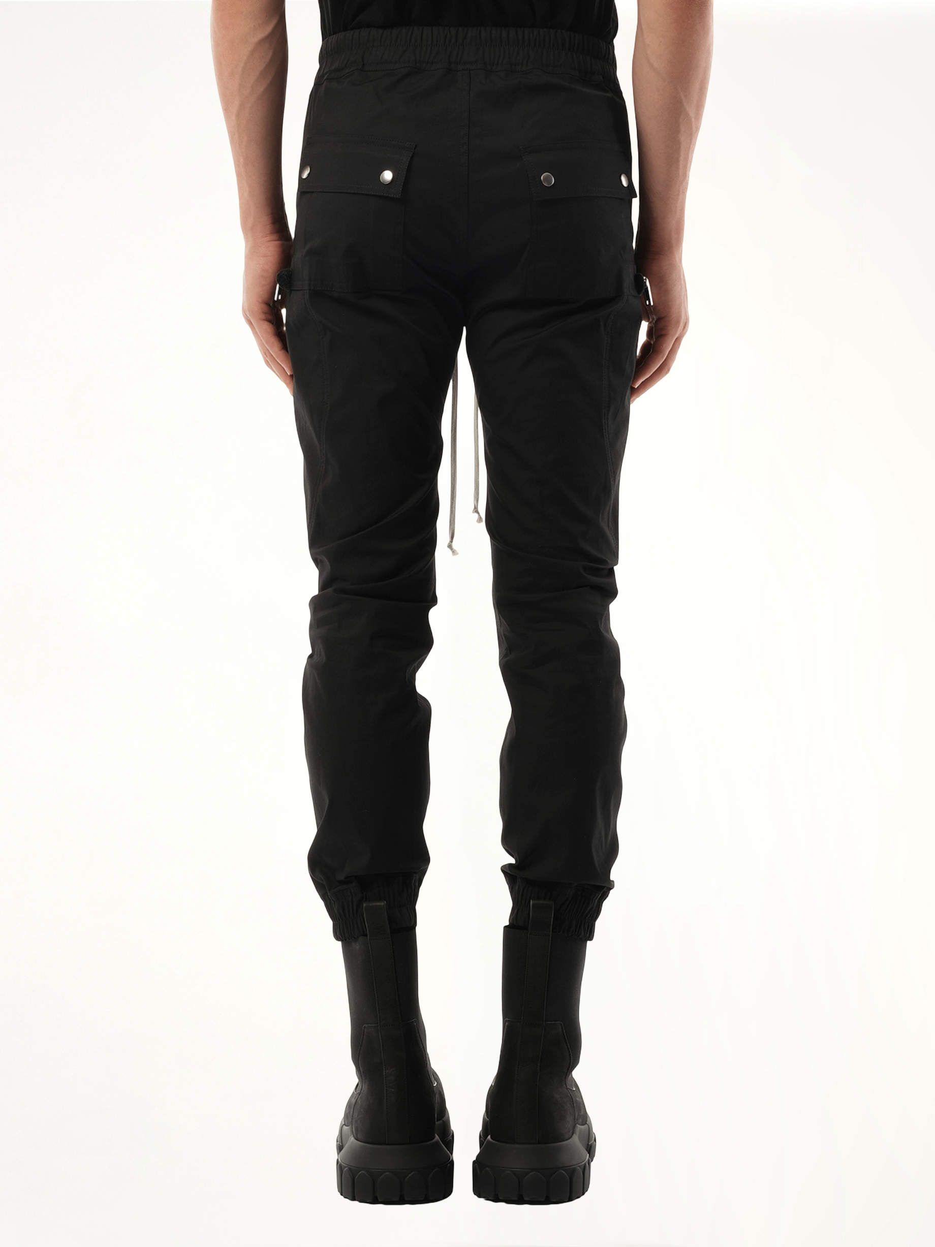Bauhaus Cargo in Black