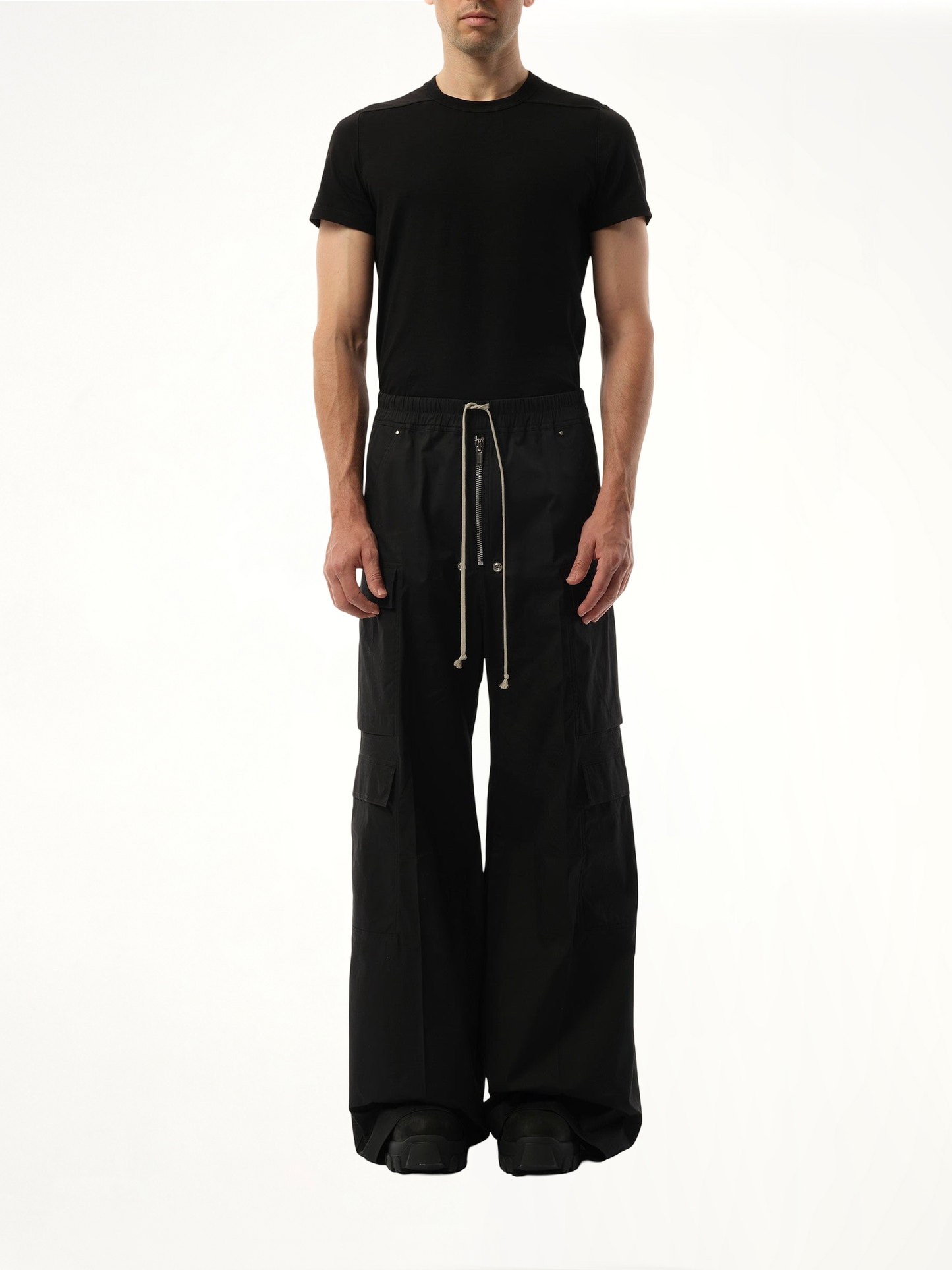 Cargobelas Pants in Black