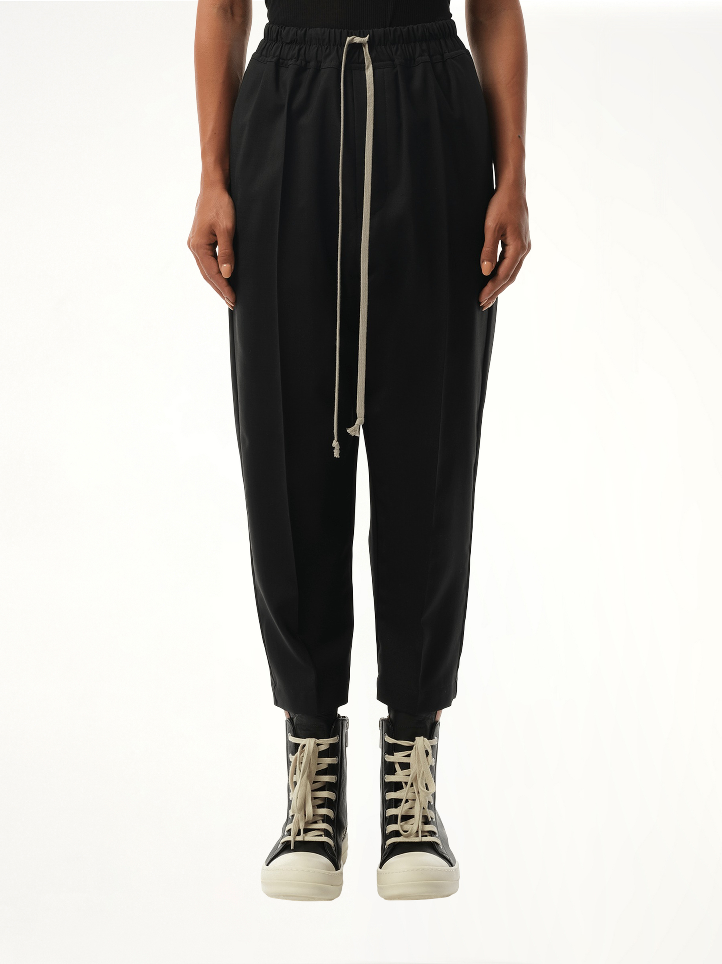 Drawstring Astaires Cropped Pants in Black