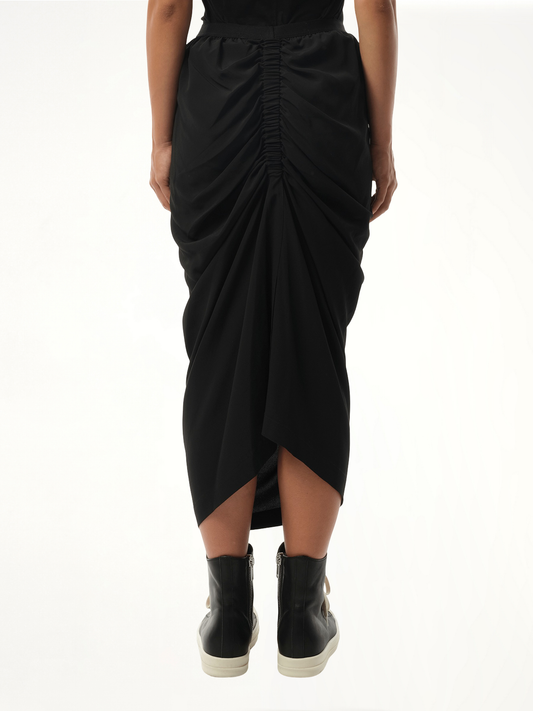 Cocoon Crepe Shrimp Skirt in Black